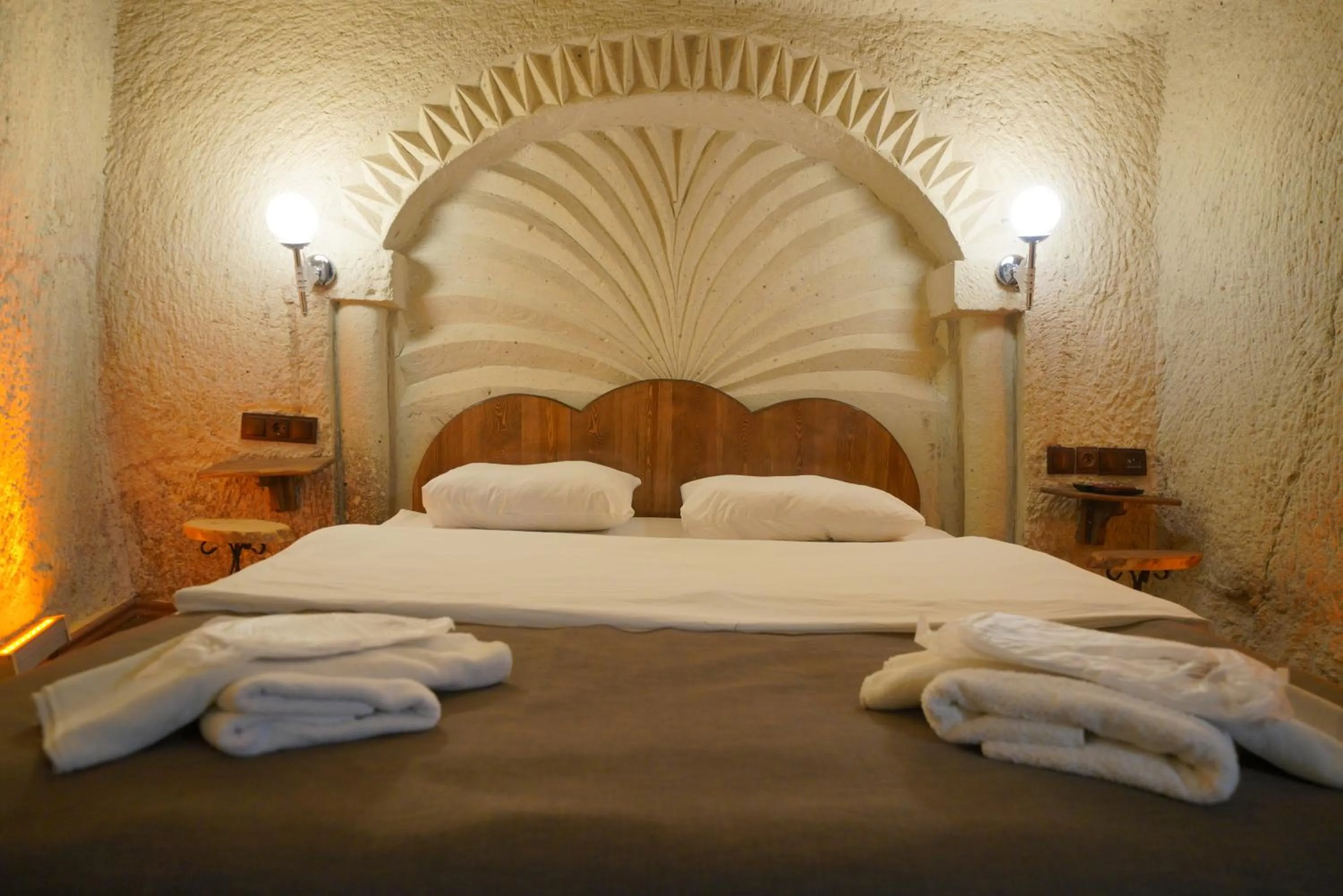 Bed in View Cave Hotel