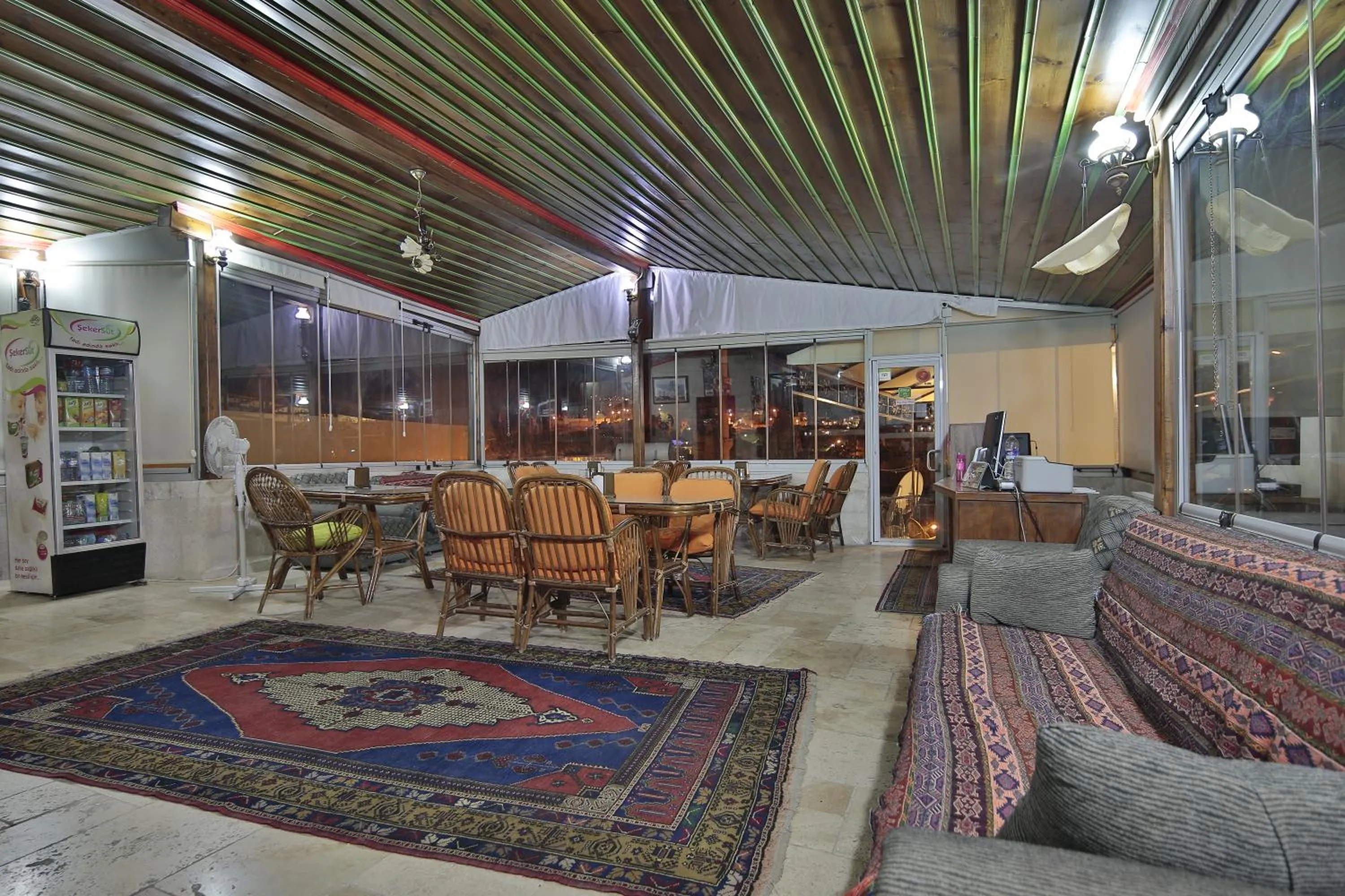 BBQ facilities in View Cave Hotel