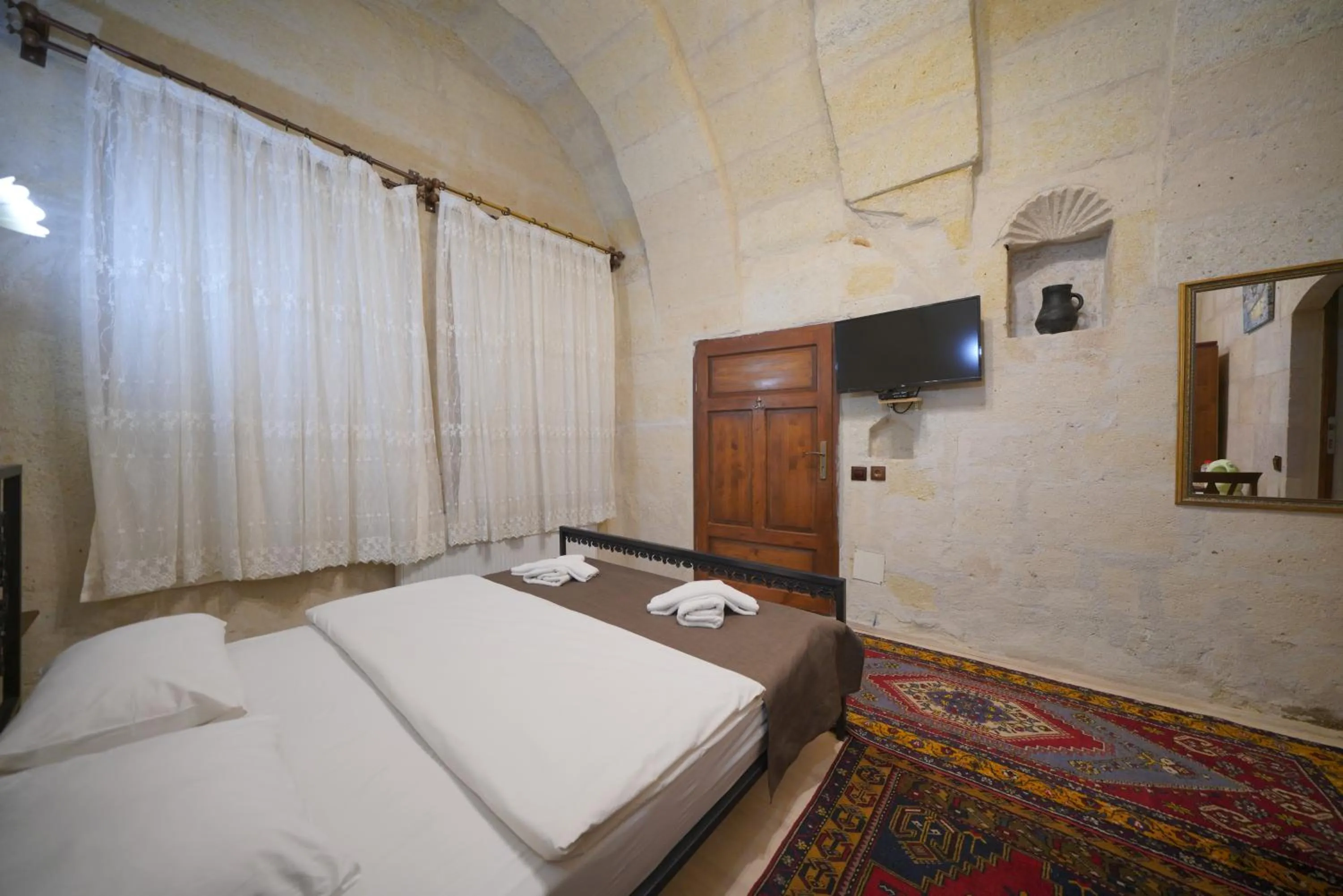 Bed in View Cave Hotel