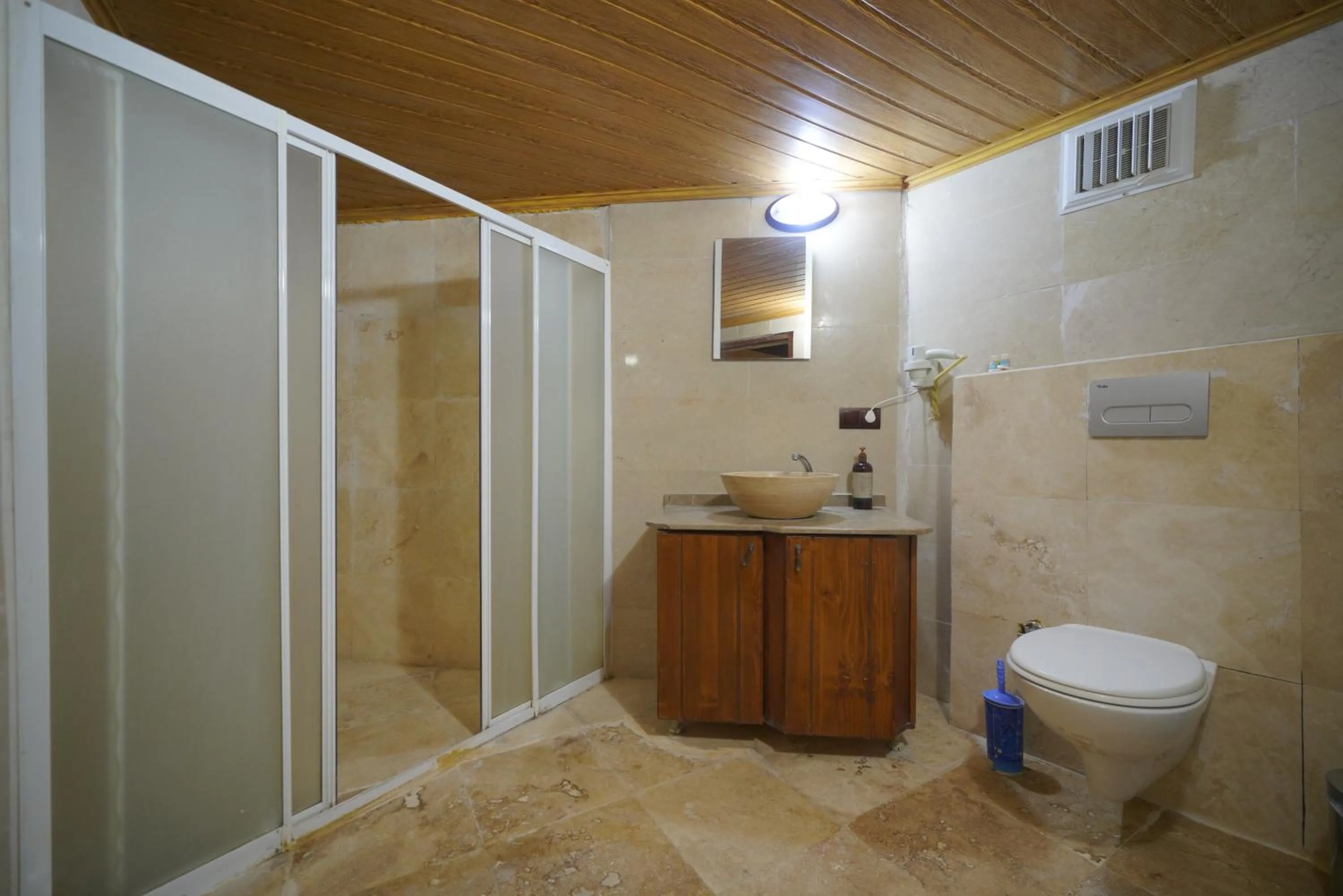 Shower in View Cave Hotel