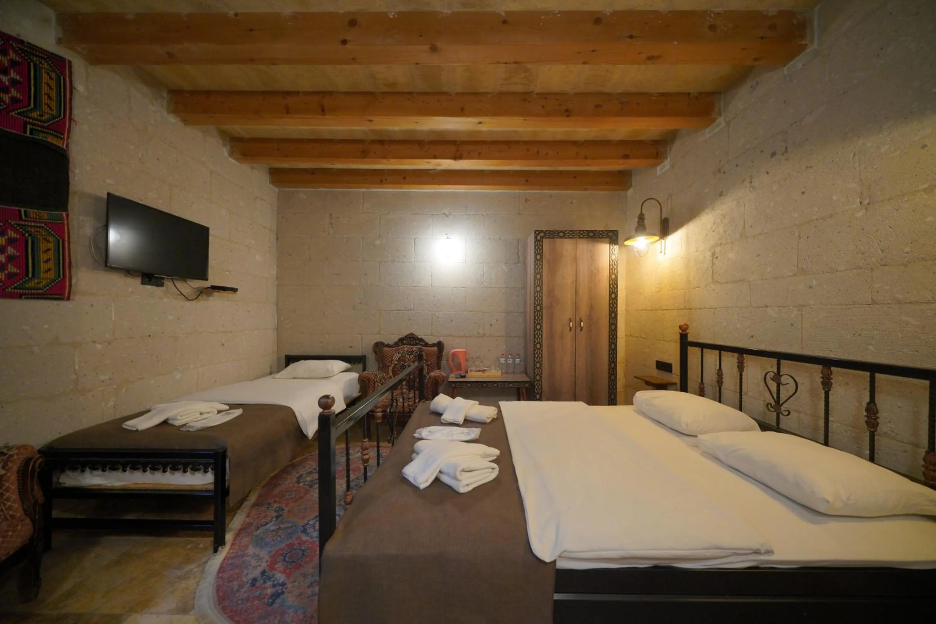 Bed in View Cave Hotel