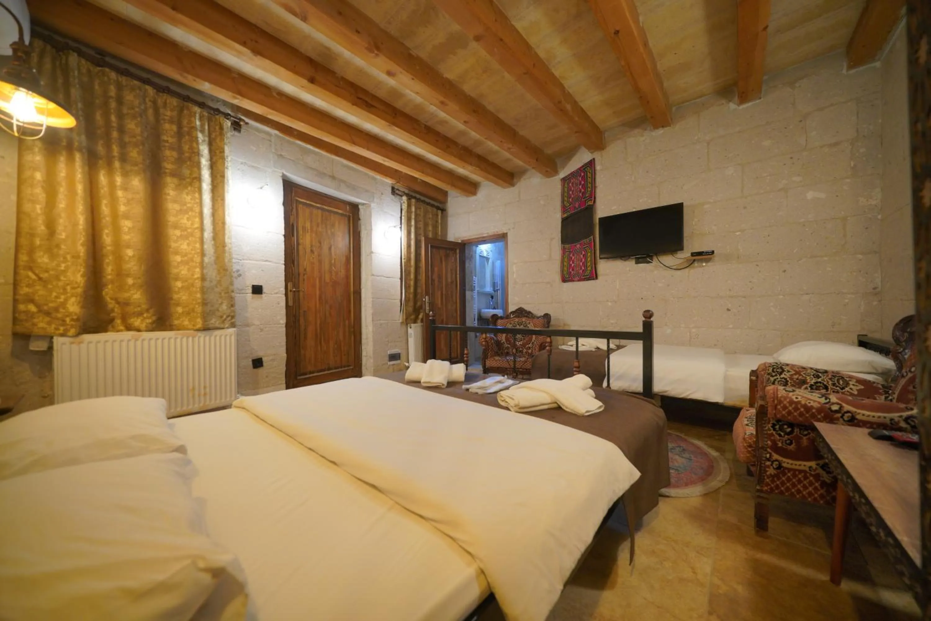 Bed in View Cave Hotel