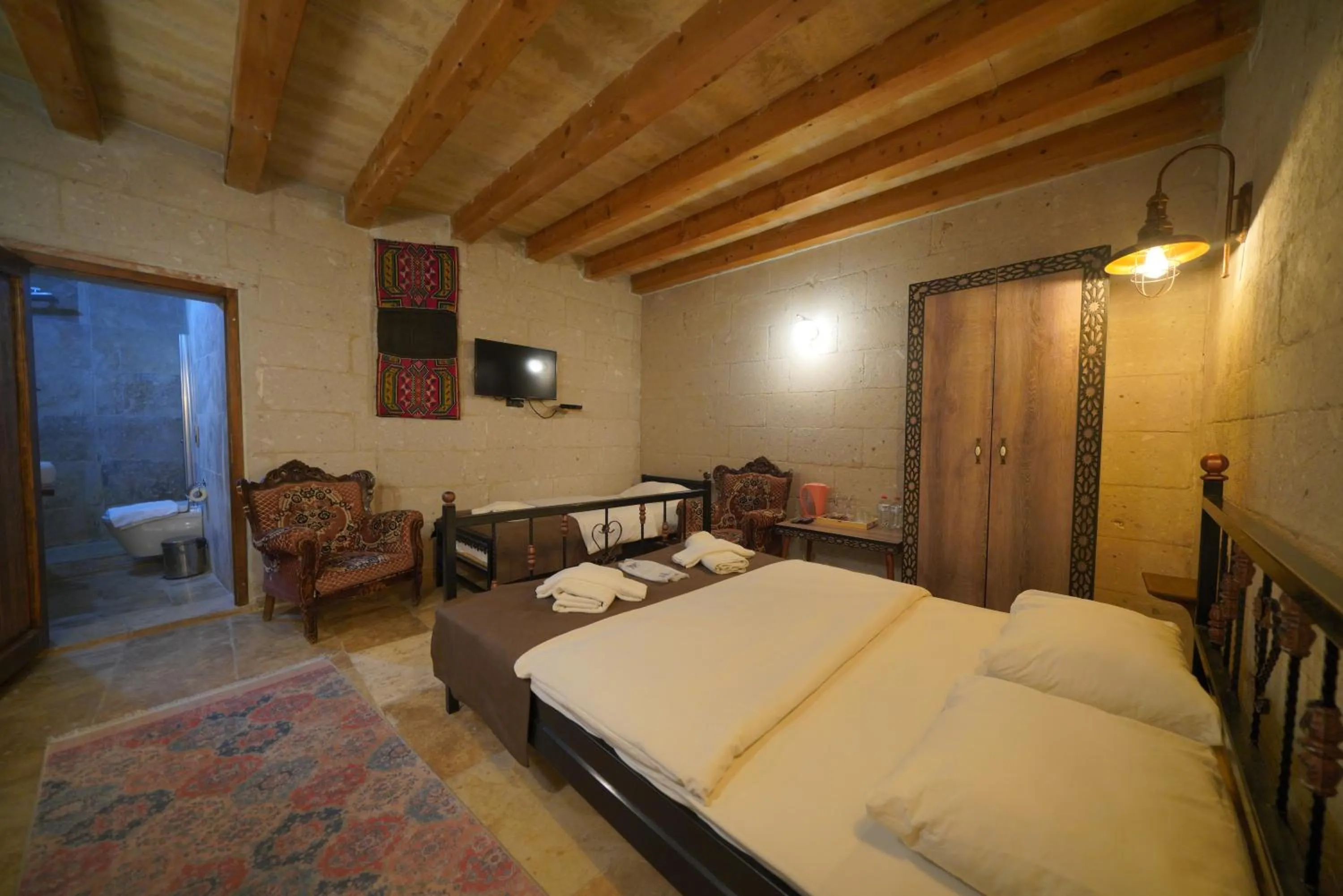 Bed in View Cave Hotel