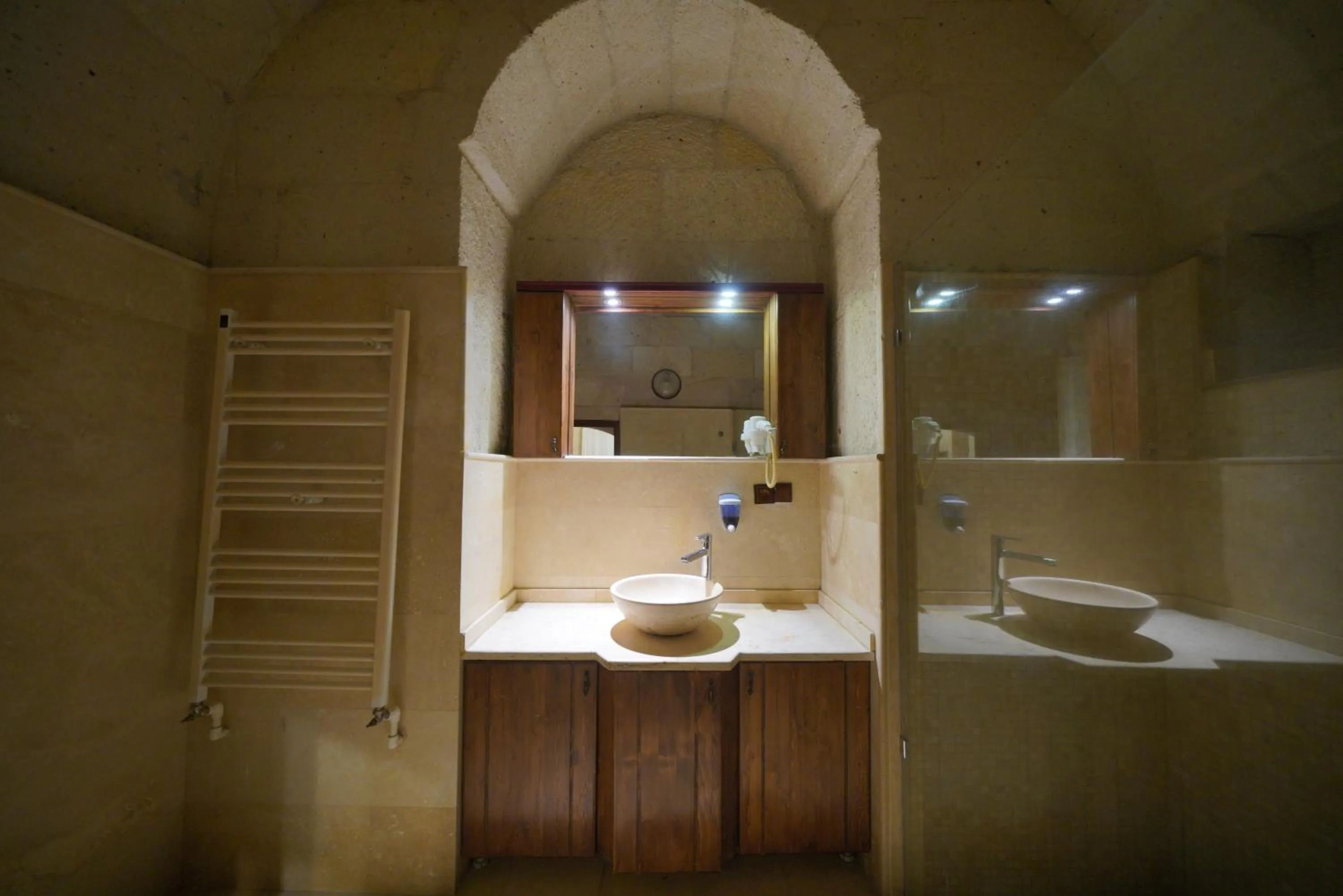 Bathroom in View Cave Hotel