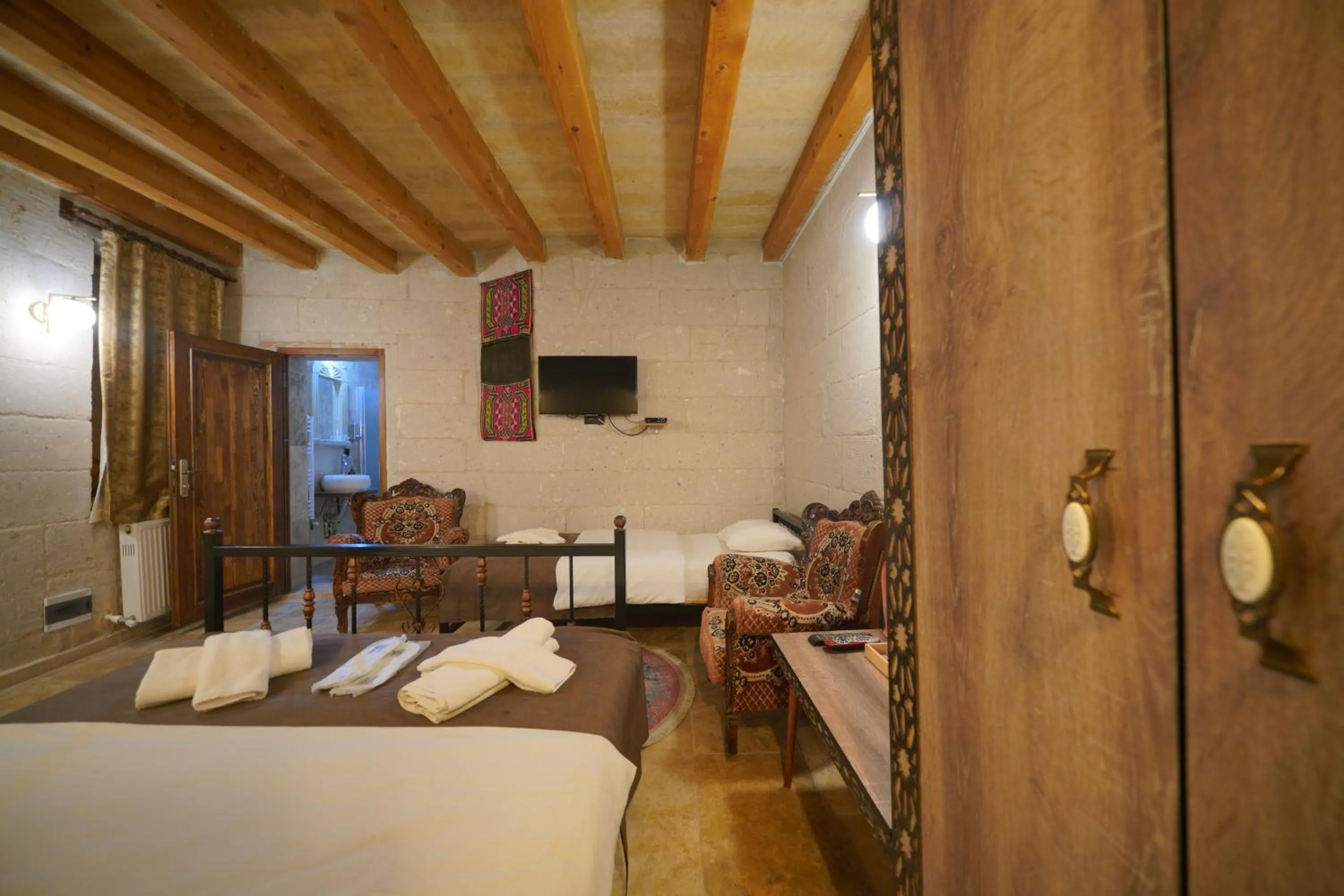 Bed in View Cave Hotel