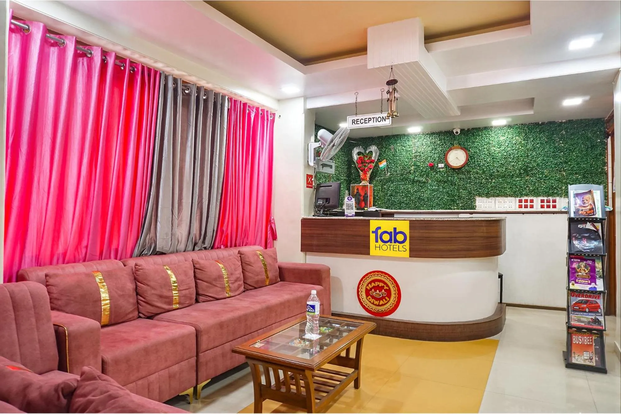 Lobby or reception in FabHotel Shree Swami, Nr Bird Valley Udyan