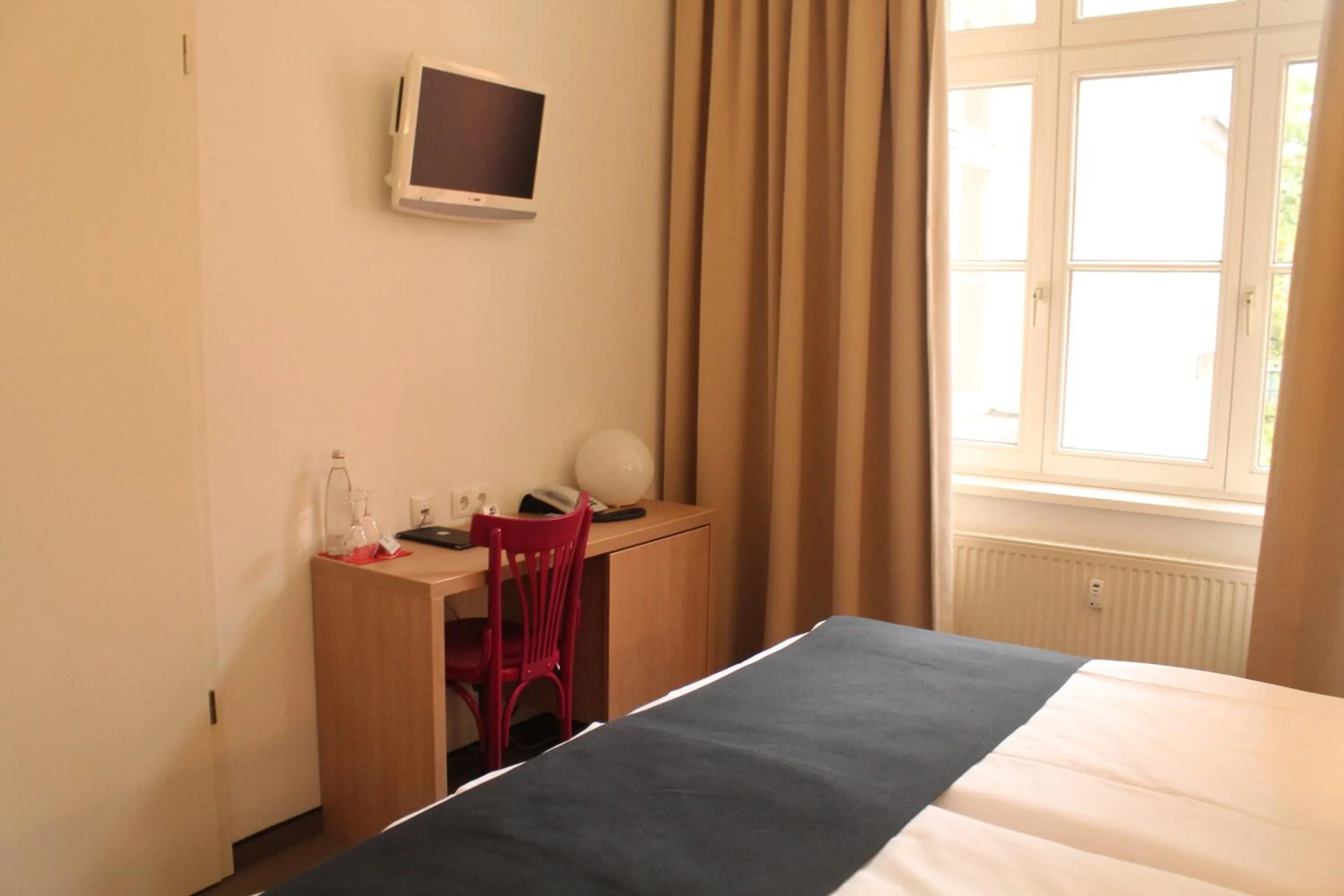 Bedroom, Bed in Hotel 38