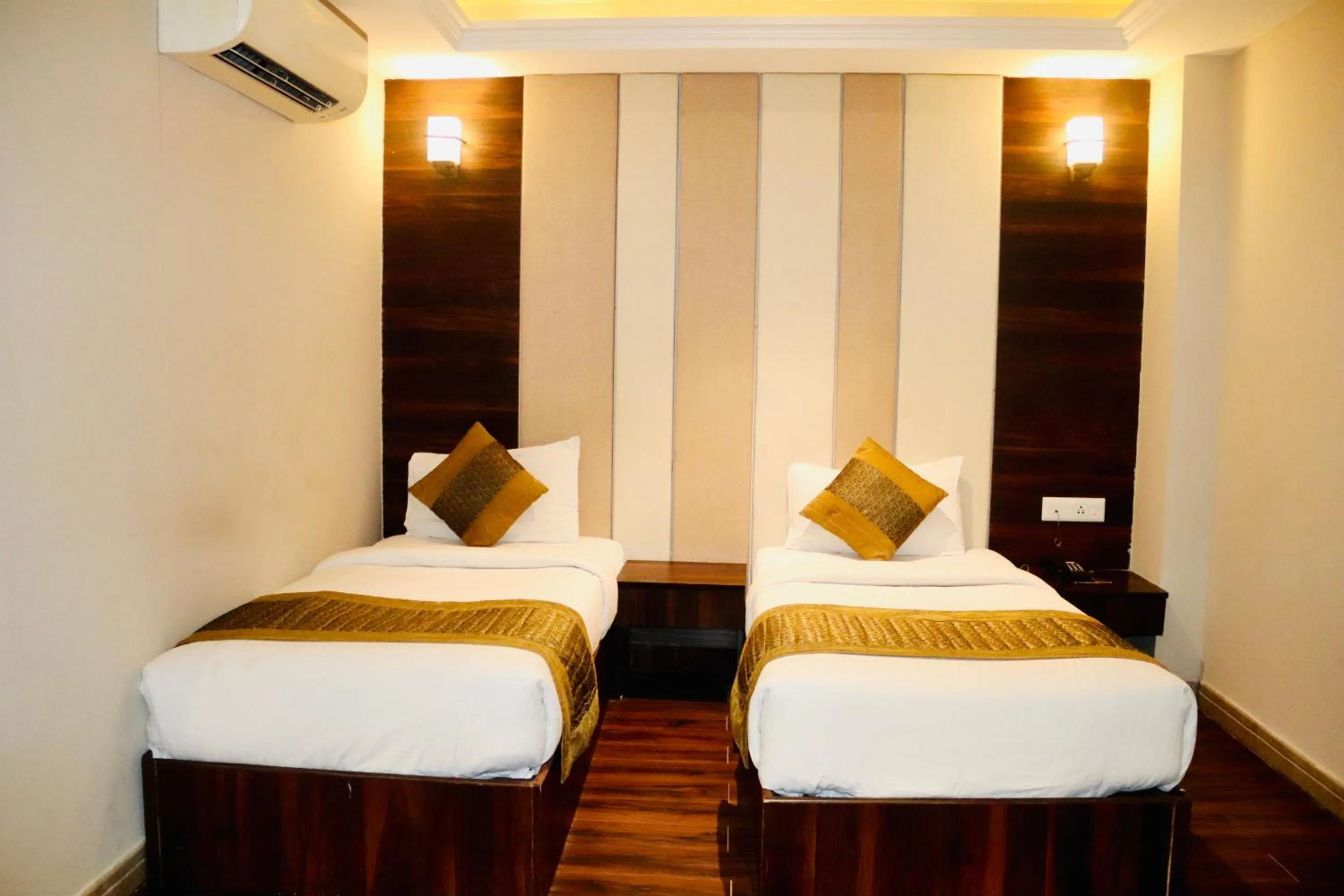Bed in Hotel Magic Tree Karol Bagh Metro Station New Delhi