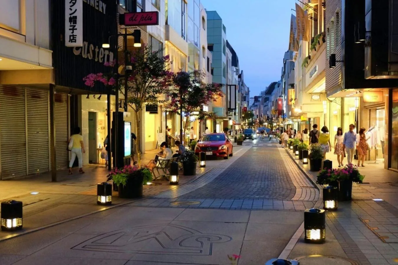 Nearby landmark in Yokohama Town Hotel