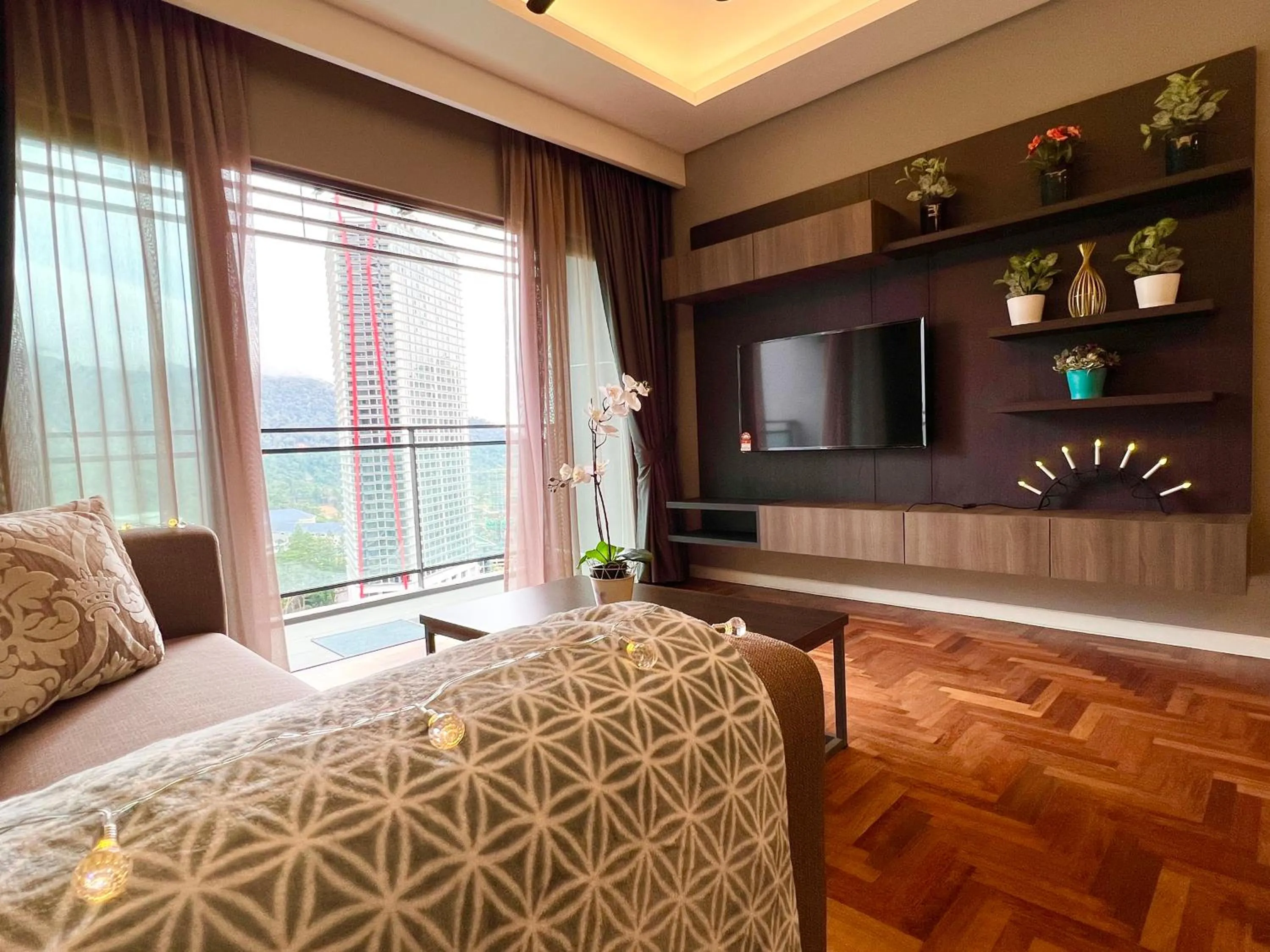 ELECTUS HOME at Vista Residences Genting - FREE WiFi & TV Box & Parking