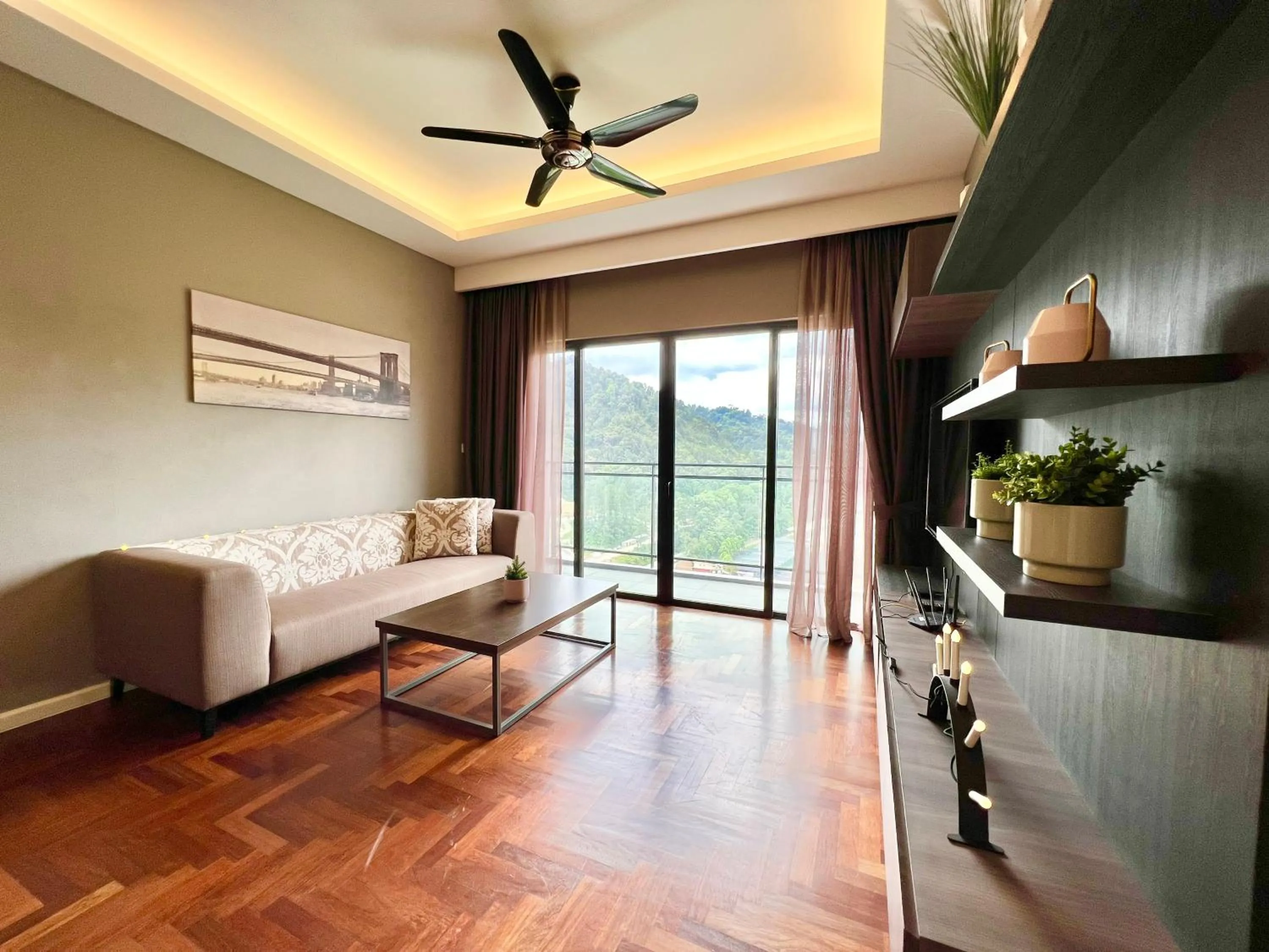 ELECTUS HOME at Vista Residences Genting - FREE WiFi & TV Box & Parking
