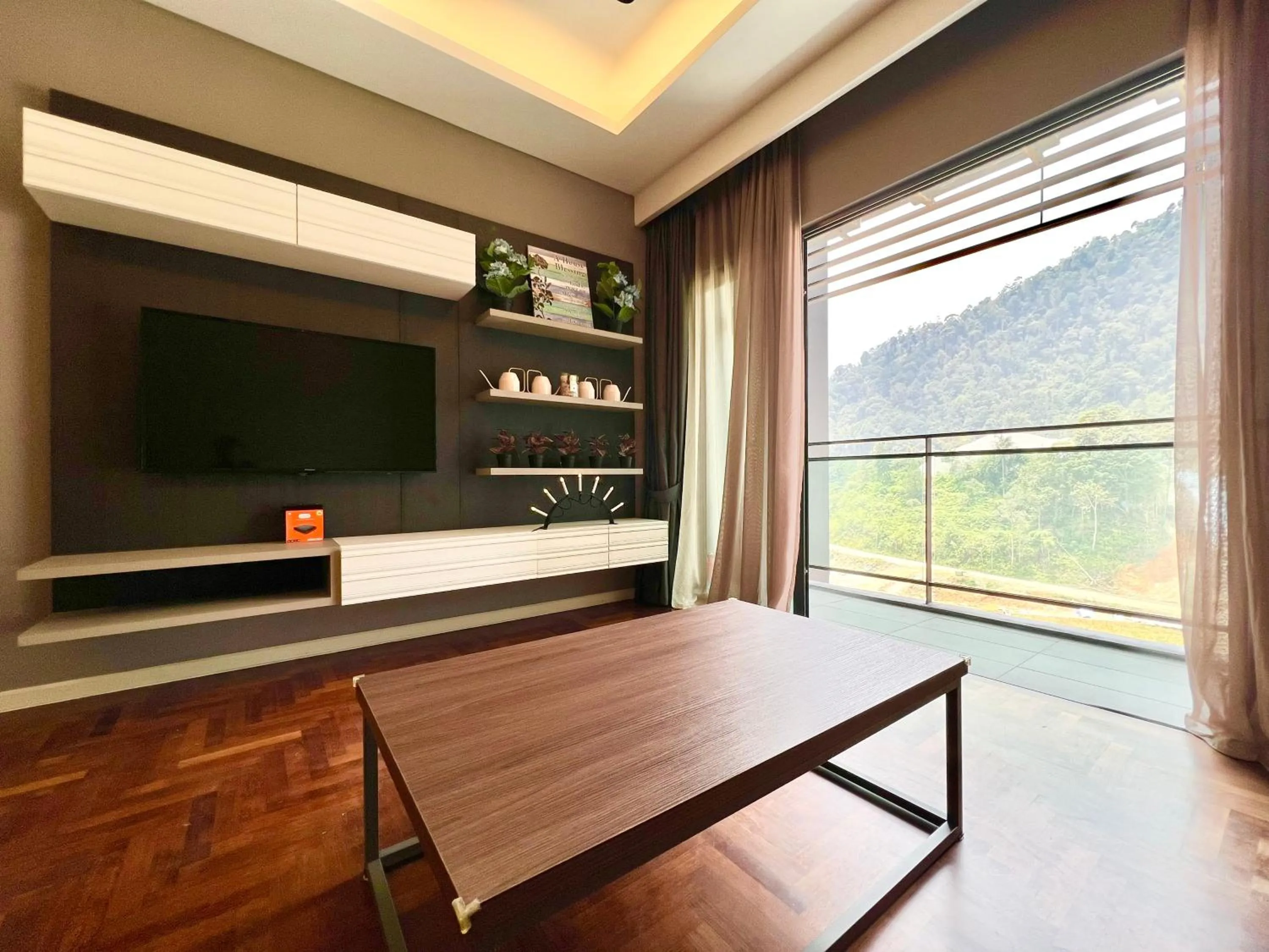 ELECTUS HOME at Vista Residences Genting - FREE WiFi & TV Box & Parking