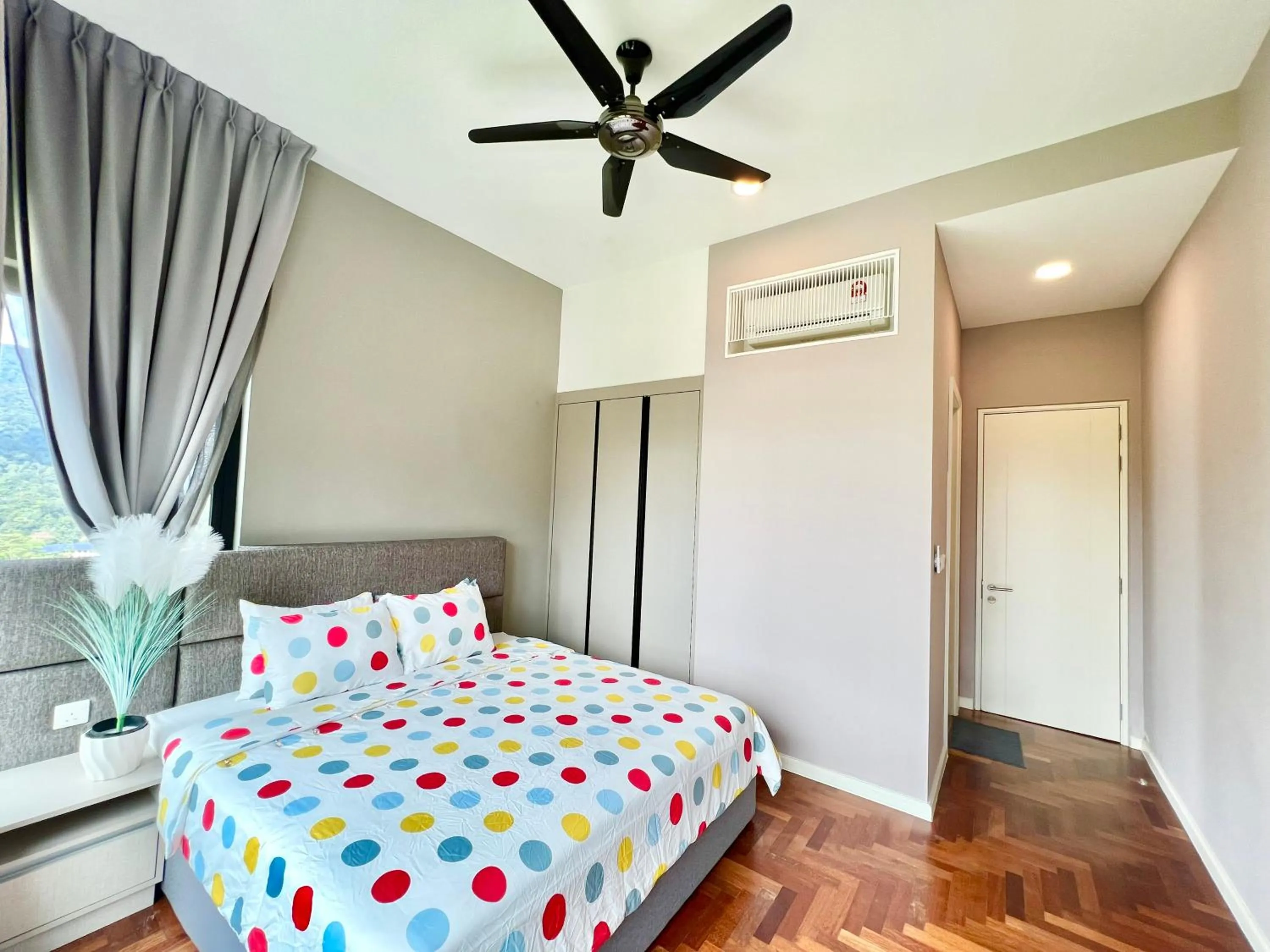 ELECTUS HOME at Vista Residences Genting - FREE WiFi & TV Box & Parking