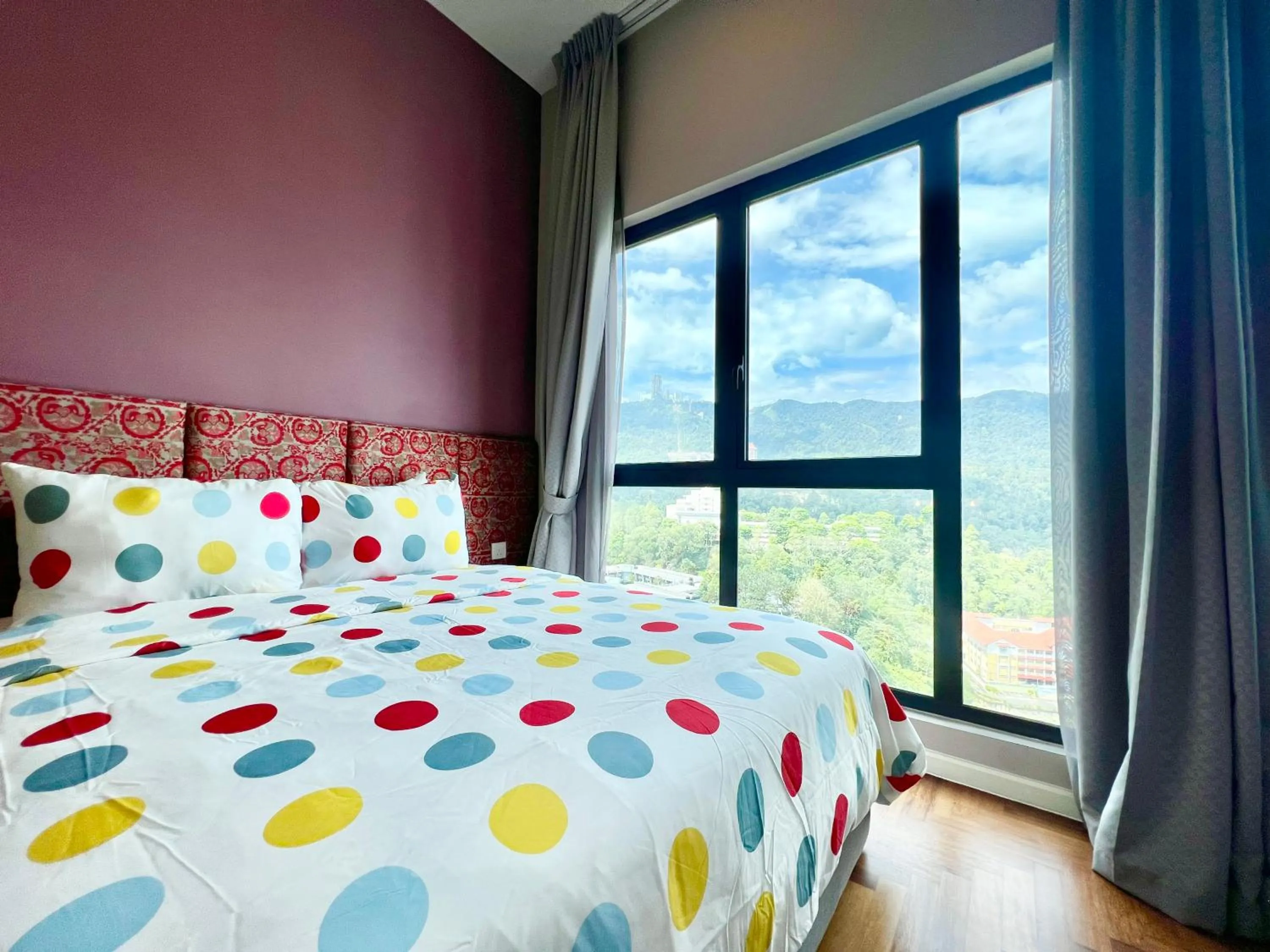 ELECTUS HOME at Vista Residences Genting - FREE WiFi & TV Box & Parking