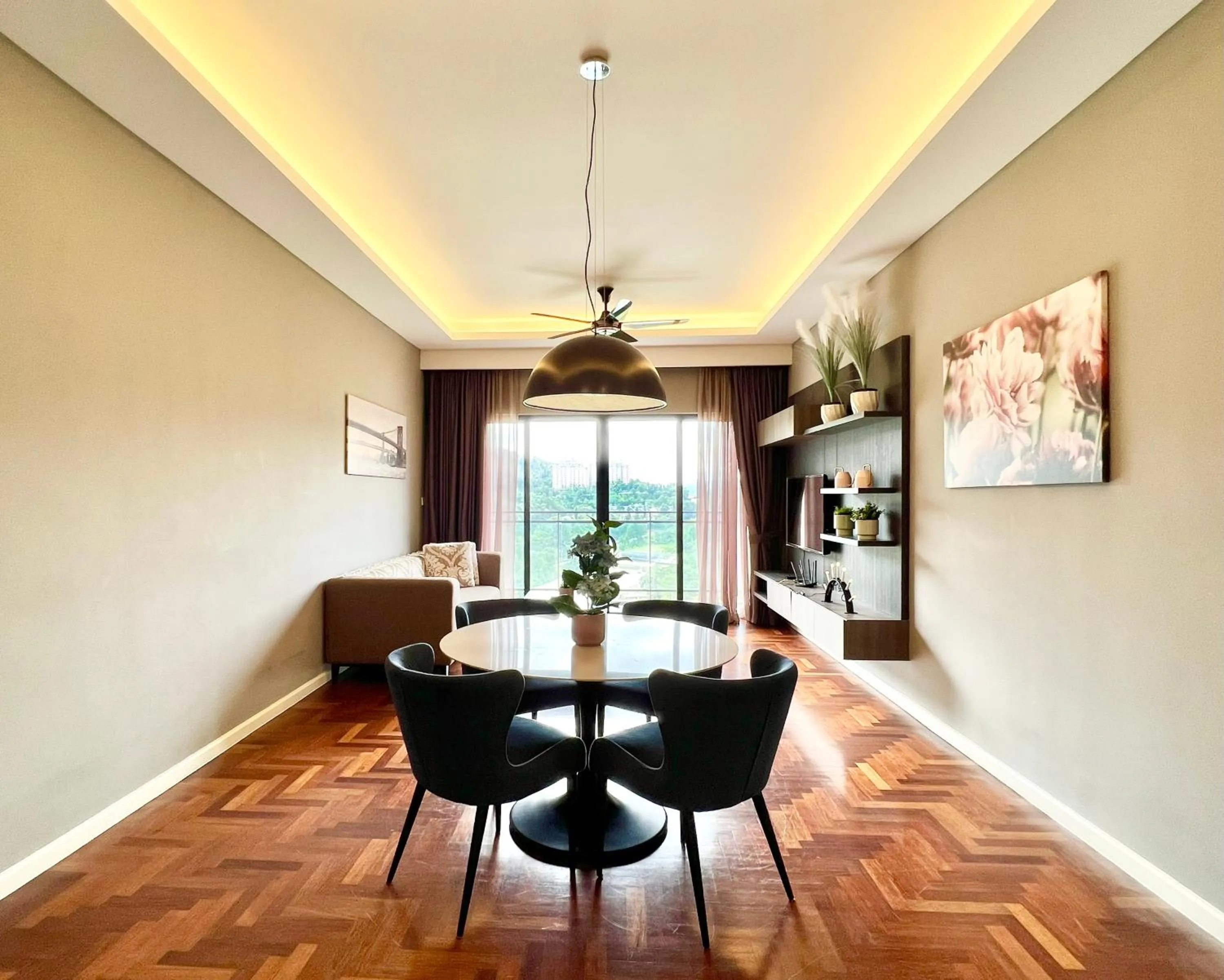 ELECTUS HOME at Vista Residences Genting - FREE WiFi & TV Box & Parking