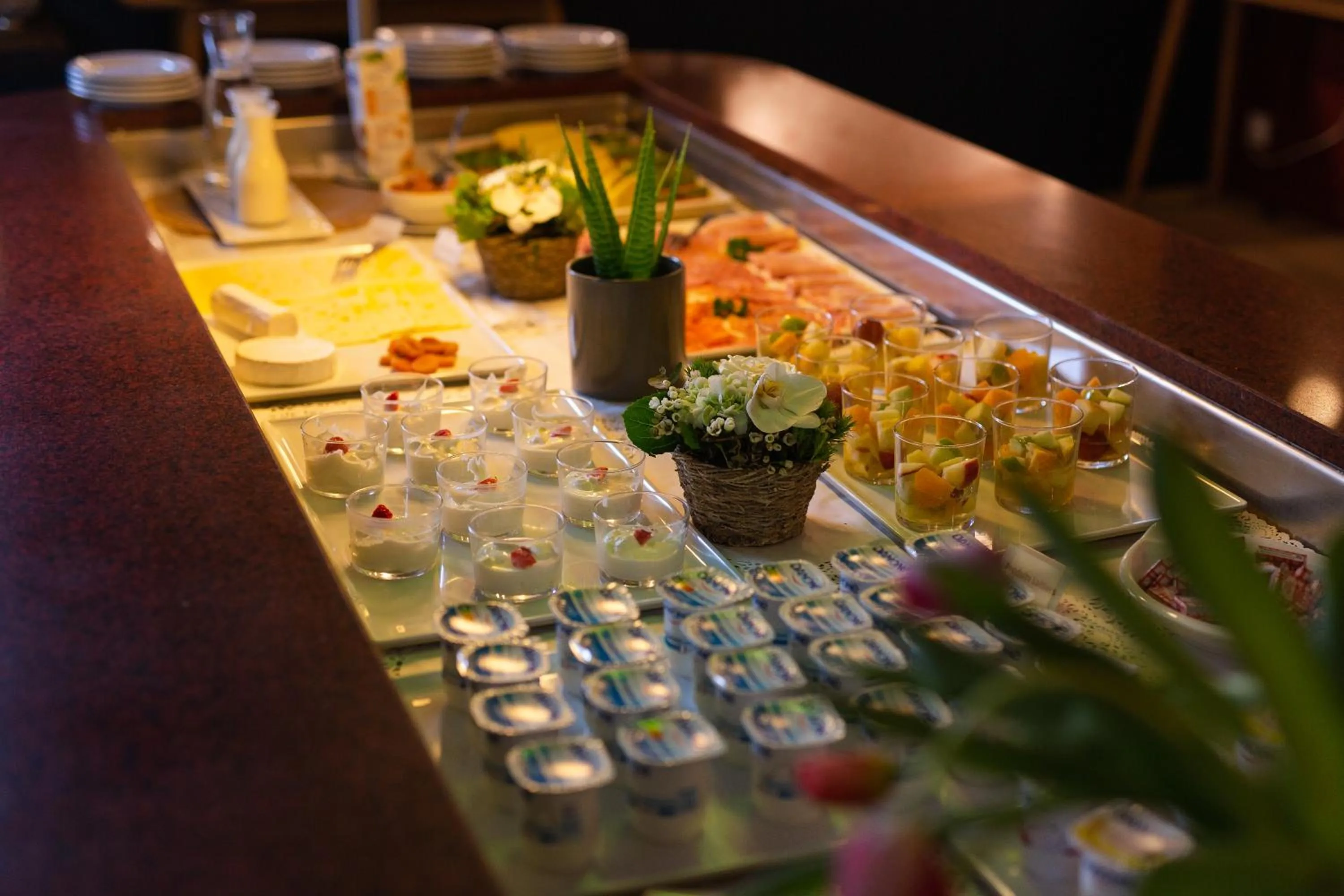 Breakfast in Hôtel de la Plage, Ronce-les-bains, La Tremblade
