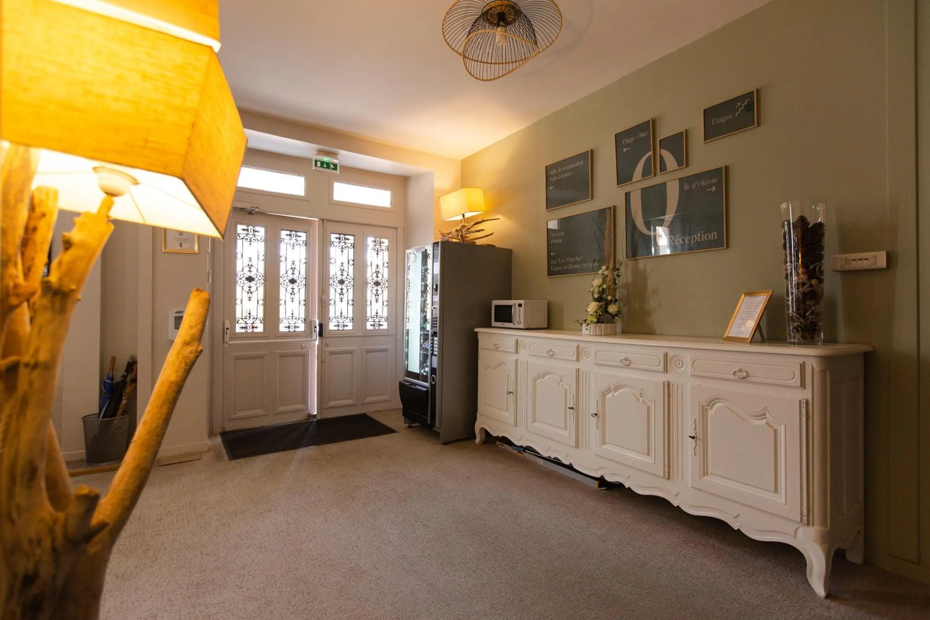 Lobby or reception, Lobby/Reception in Hôtel de la Plage, Ronce-les-bains, La Tremblade