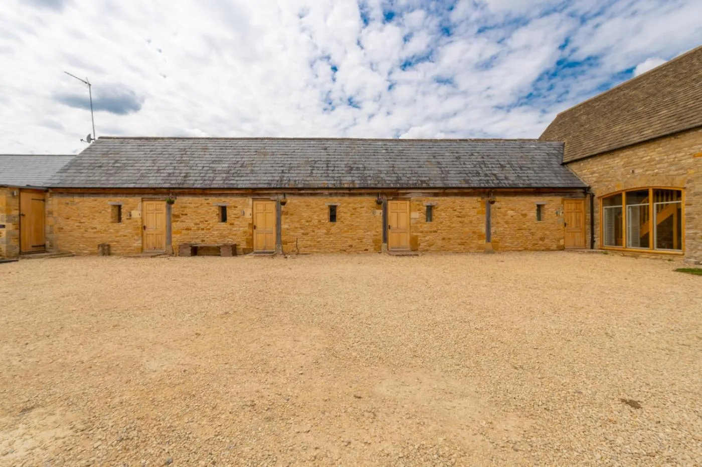 Facade/entrance in Mill Cottage 2 - Ash Farm Cotswolds