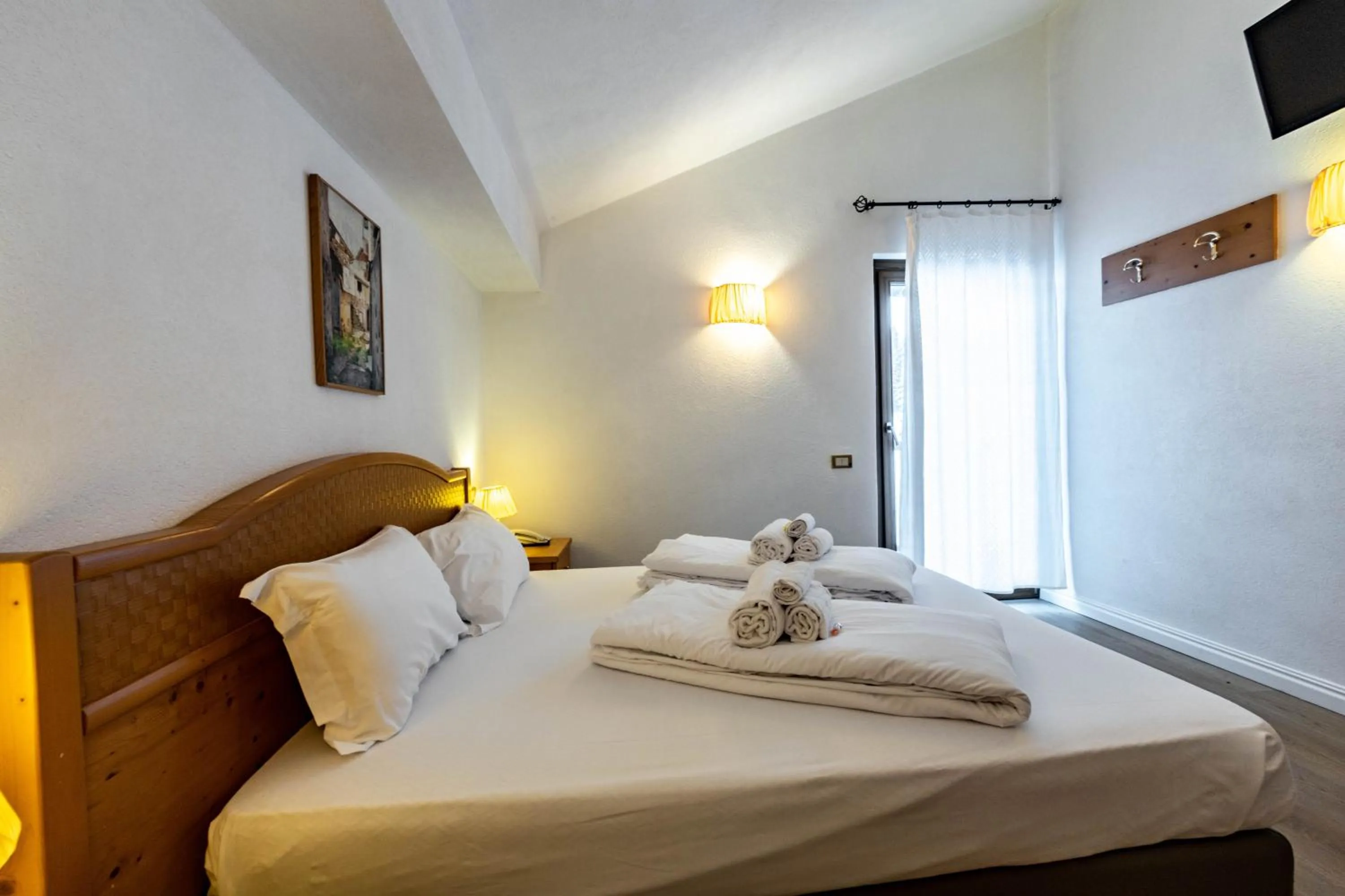 Bedroom, Bed in Hotel Grizzly "Ski-in Ski-out"