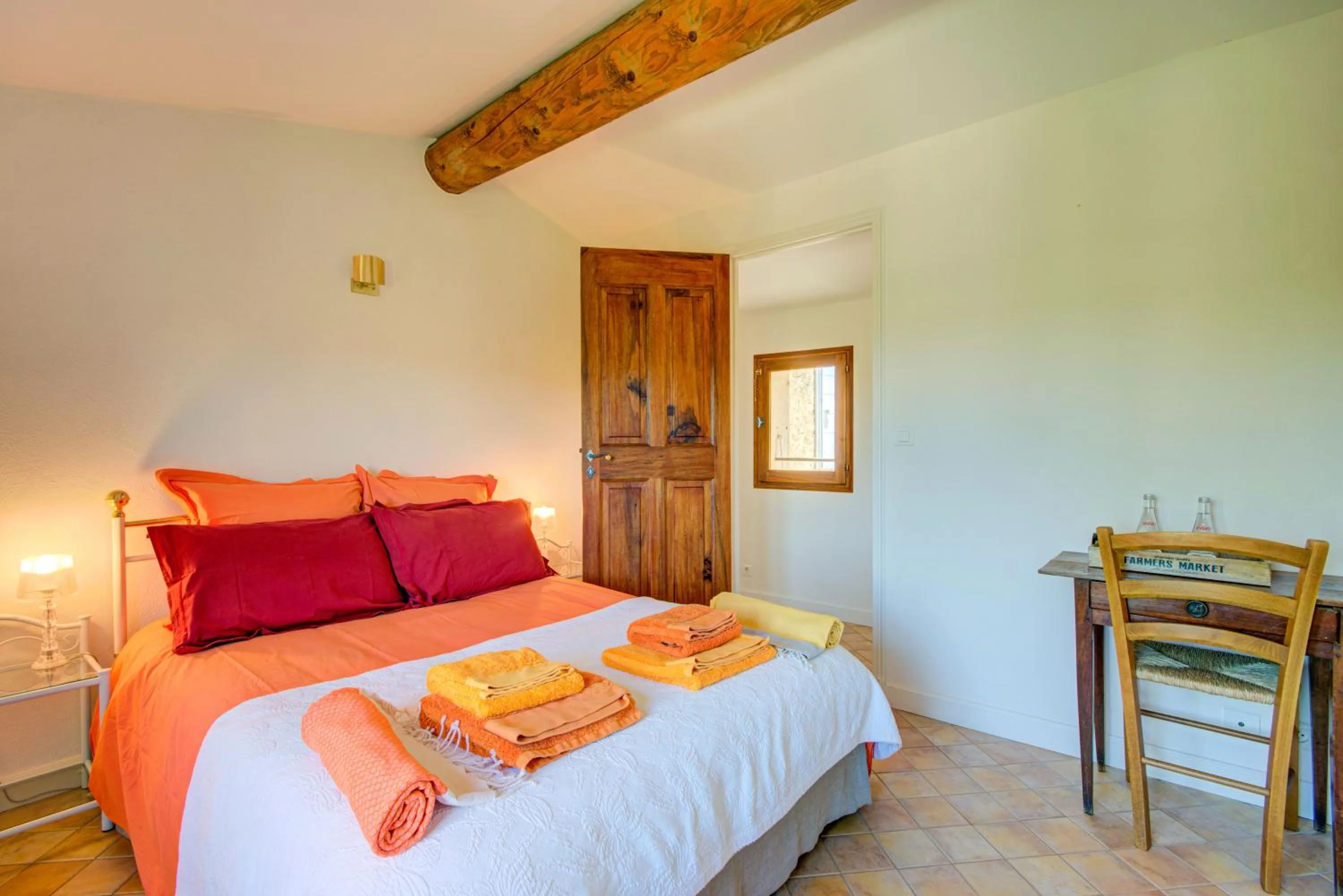 Bedroom in Les Chambres du Perussier