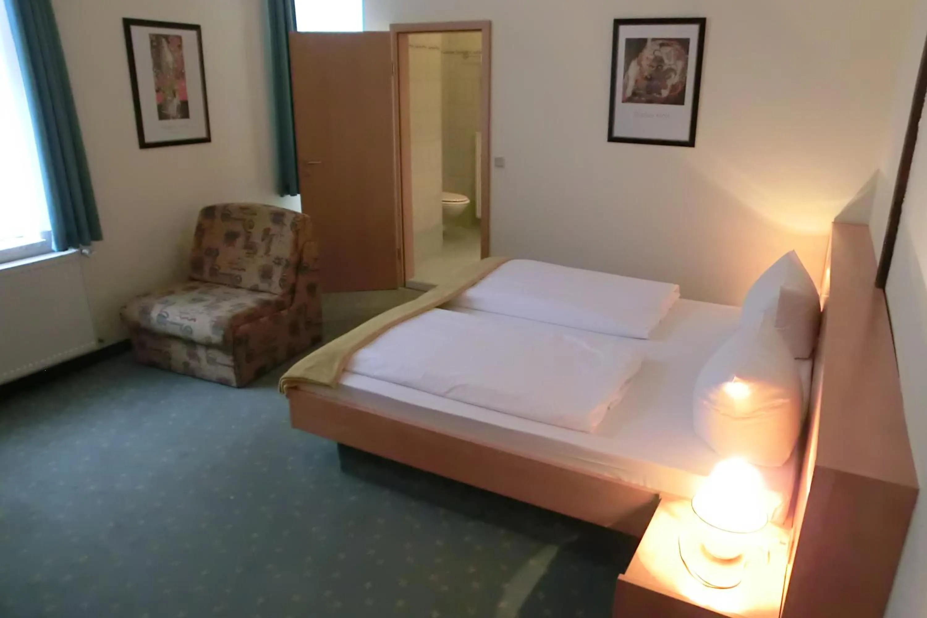 Bed in Hotel Garni am Schlosspark