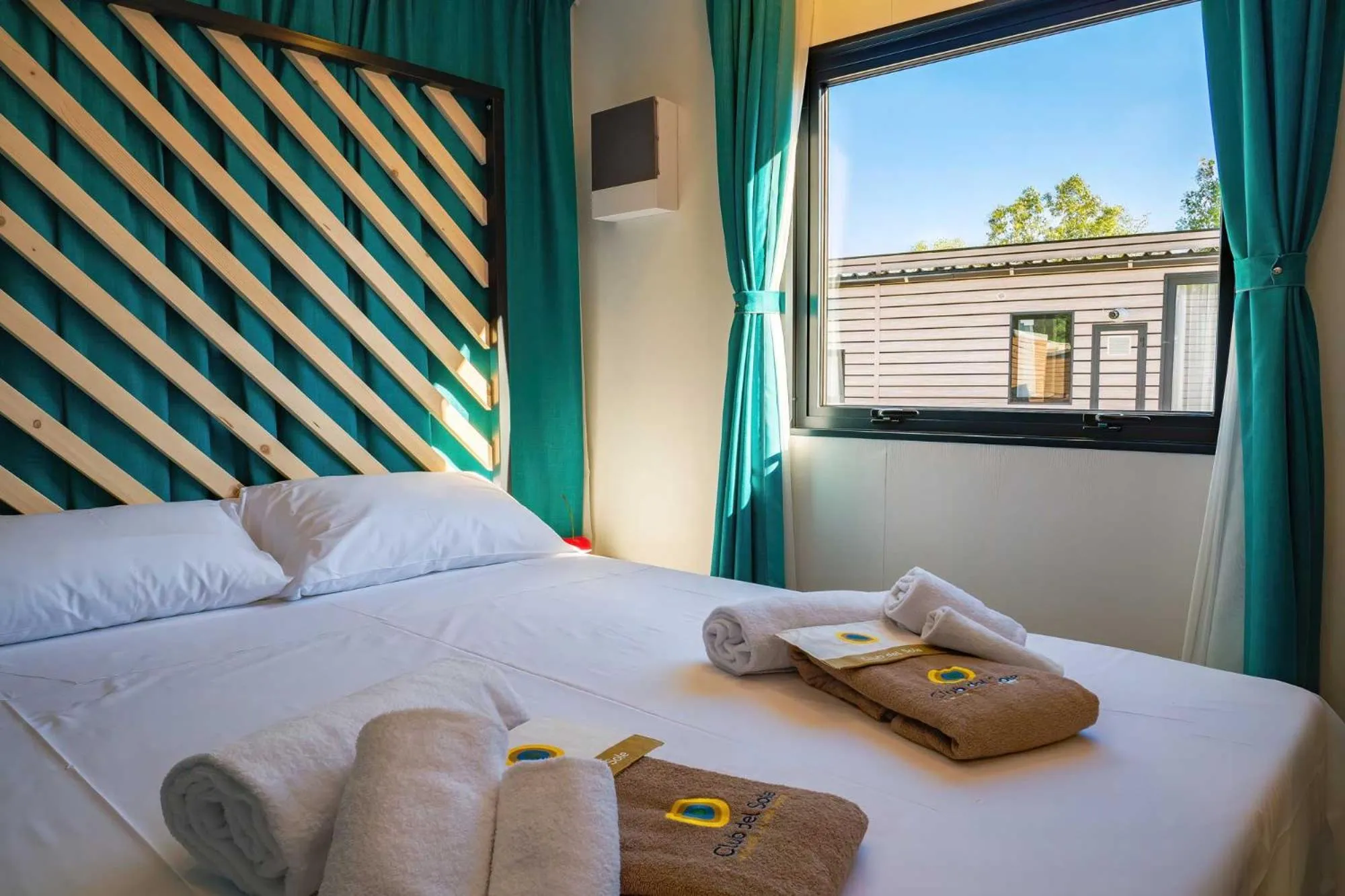 Bedroom, Bed in Club del Sole Rimini Family Resort