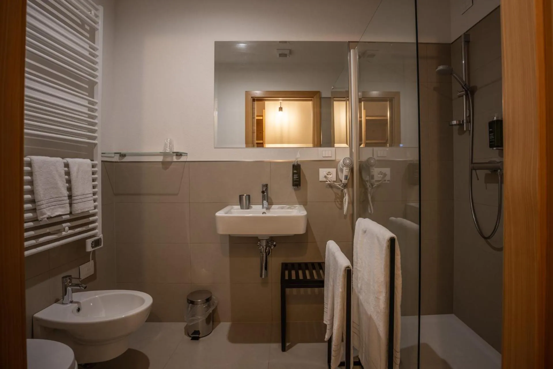 Bathroom in Giallo Dolomiti Wellness