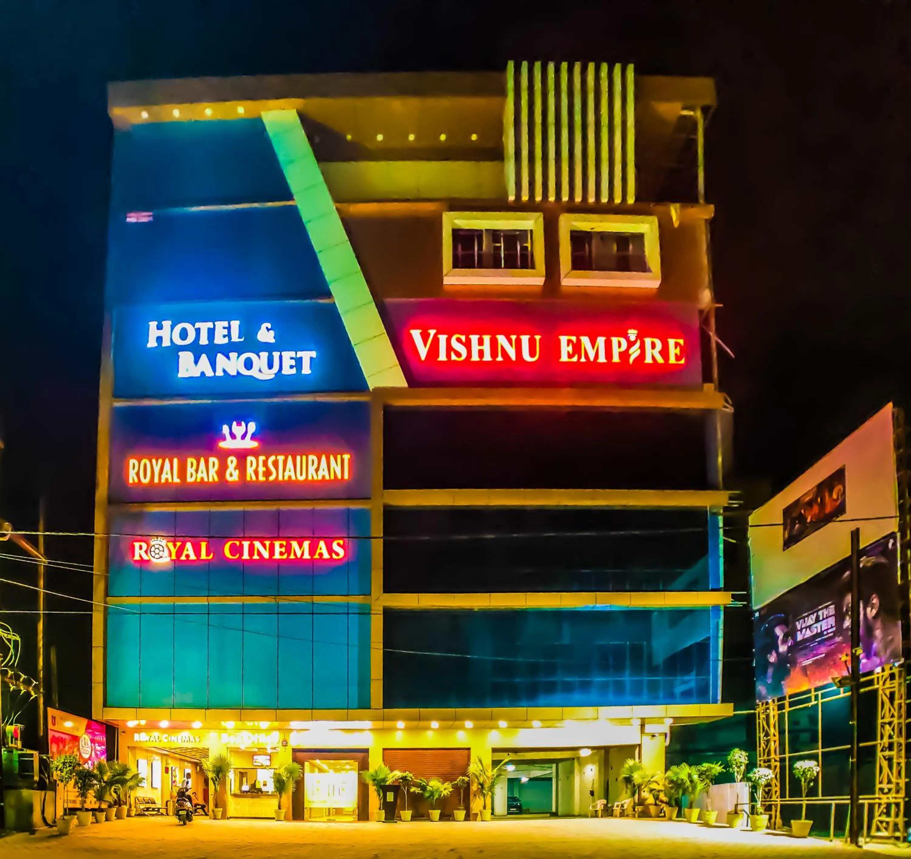 Property building in Hotel Vishnu Empire