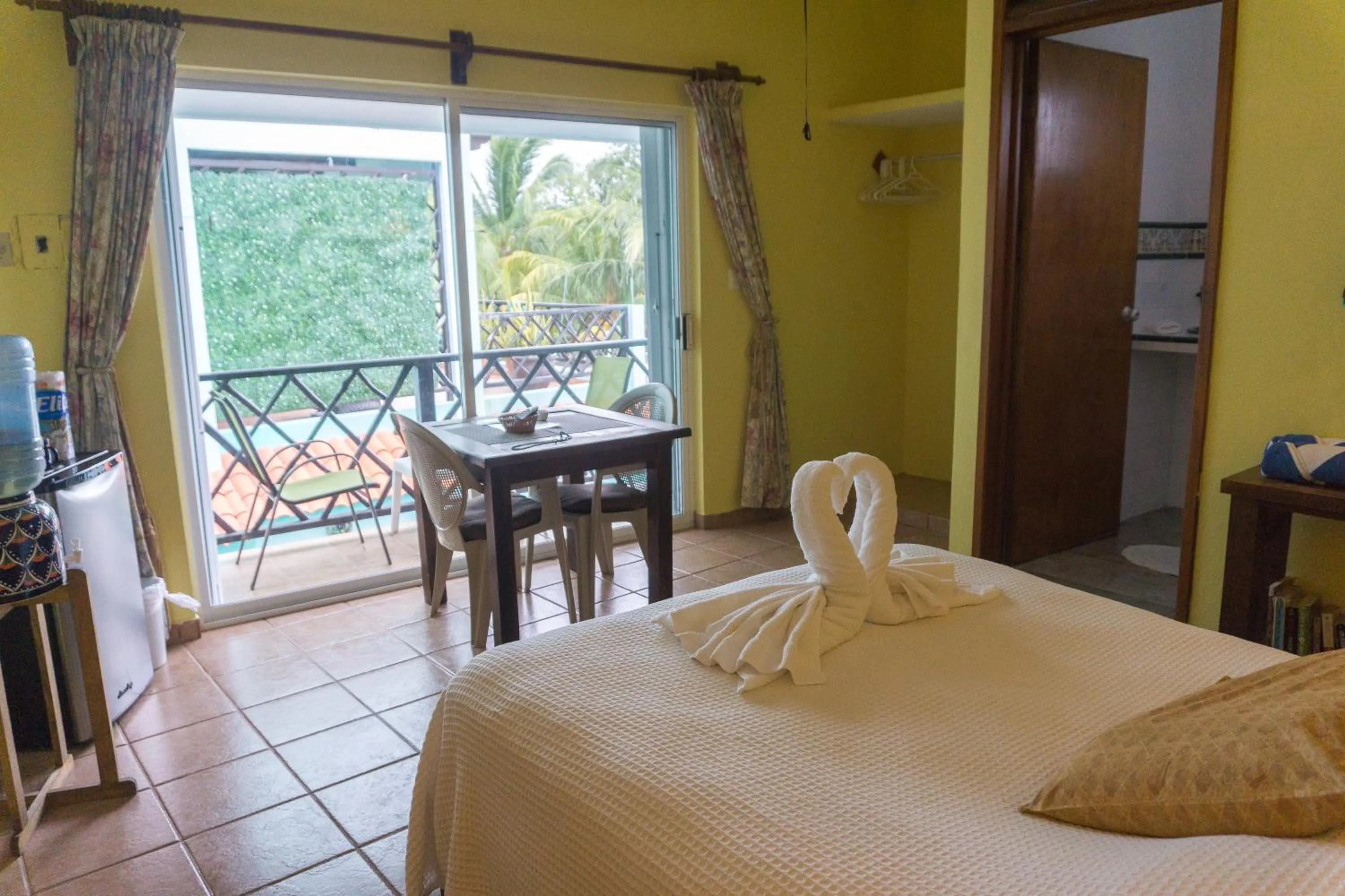 Bed in Sea Hawk Suites