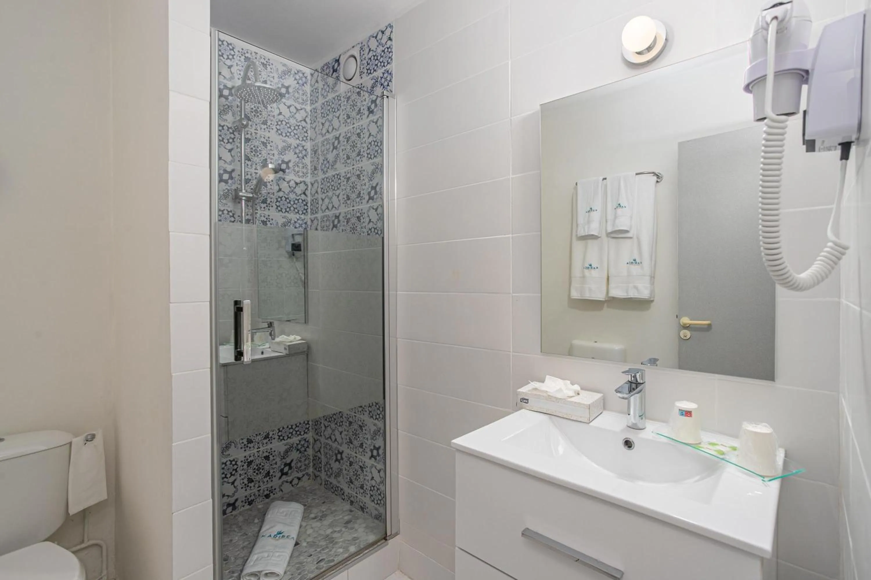 Bathroom in Karibea Squash Hôtel