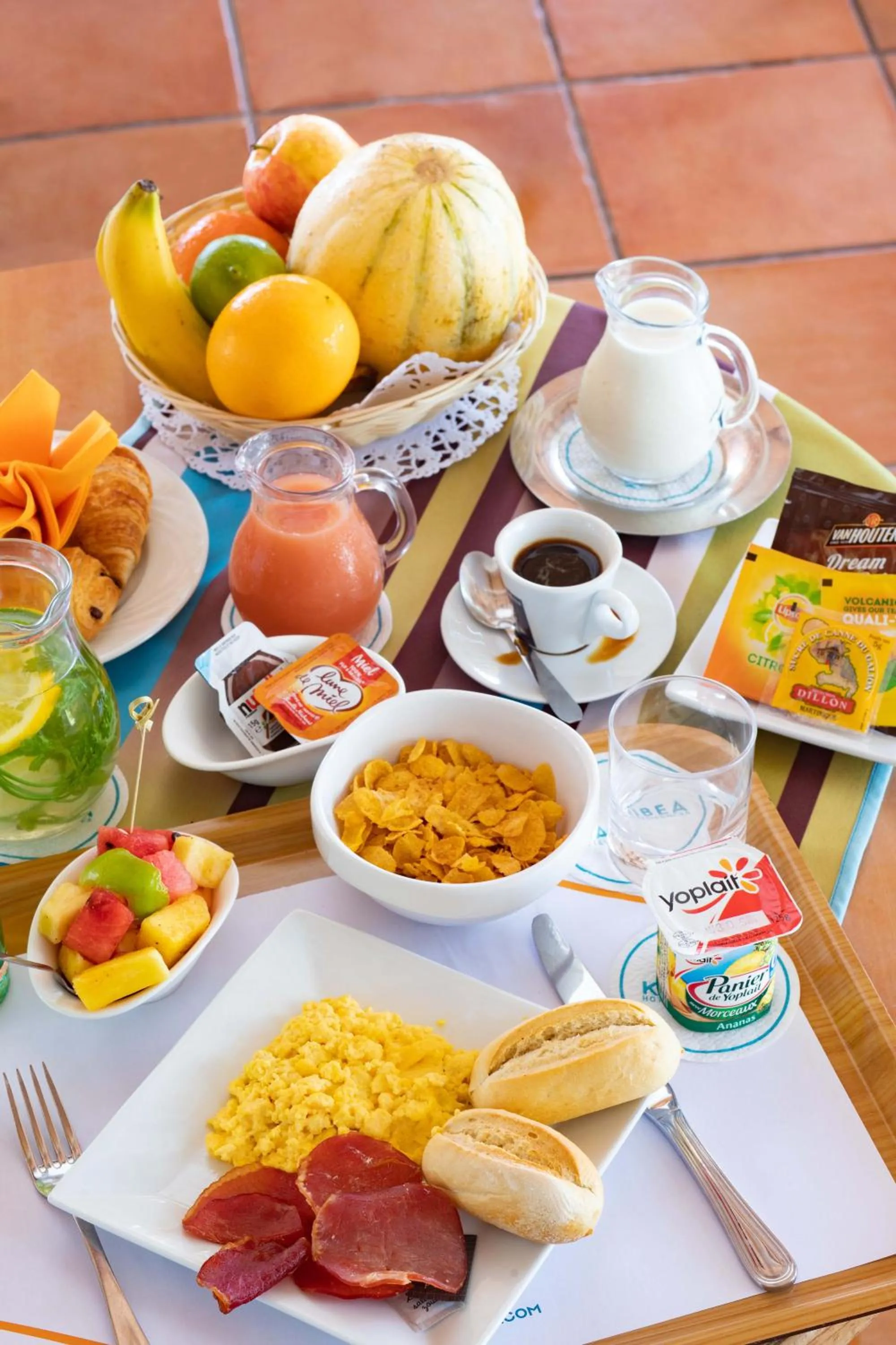 Restaurant/places to eat in Karibea Squash Hôtel