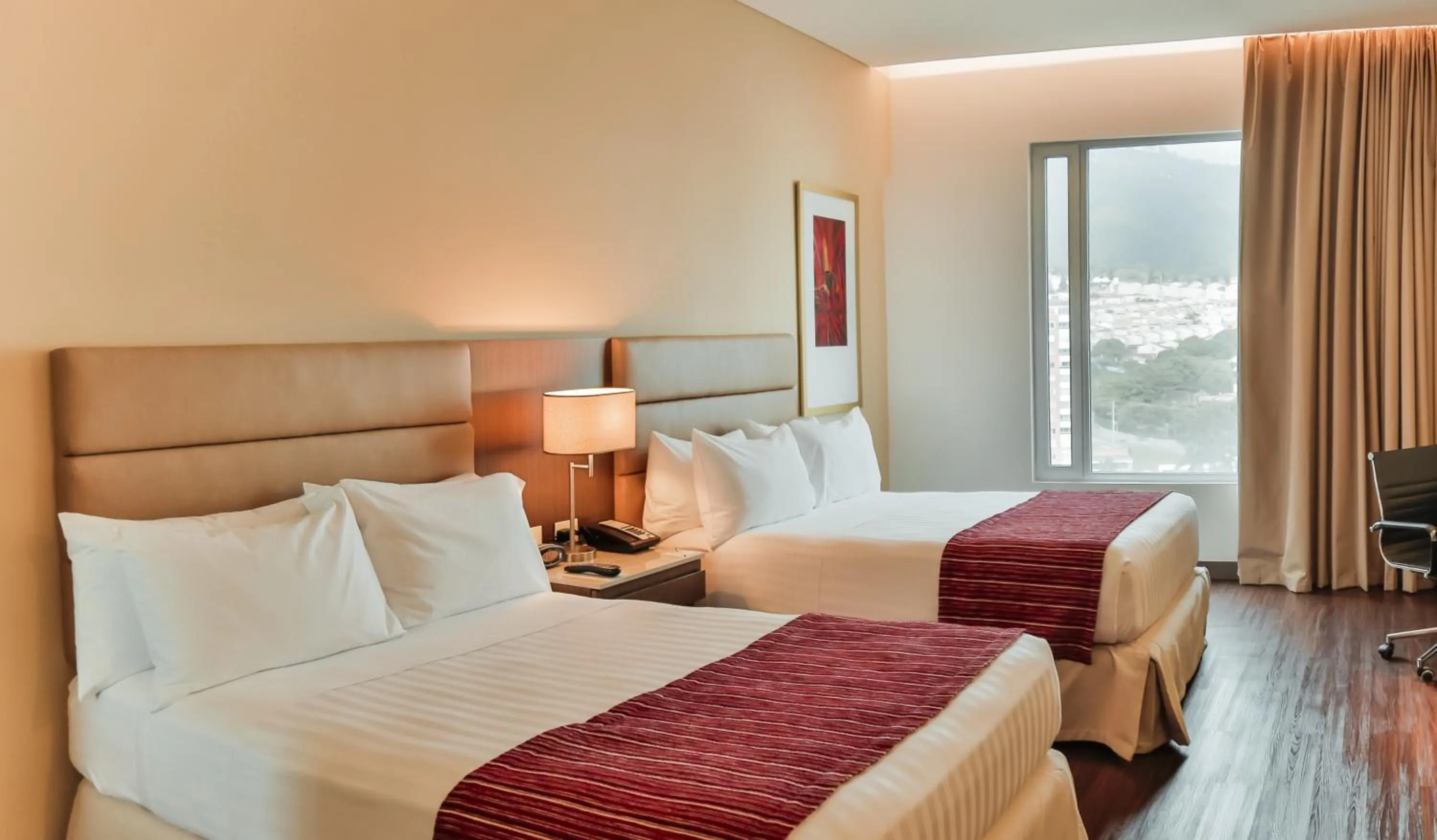 Bed in Holiday Inn Bucaramanga Cacique by IHG