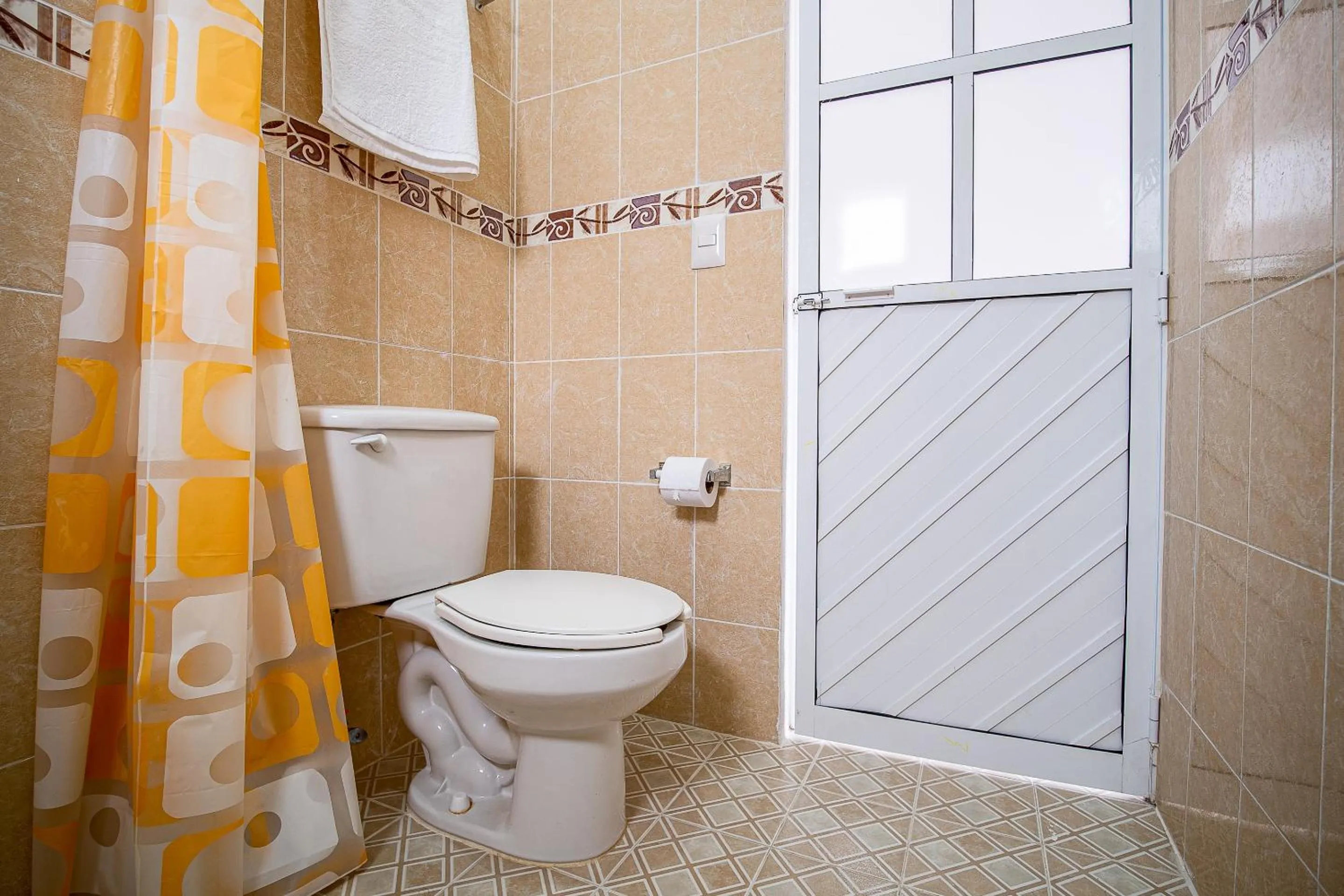 Bathroom in OYO Hotel Posada San Vicente, Huatulco