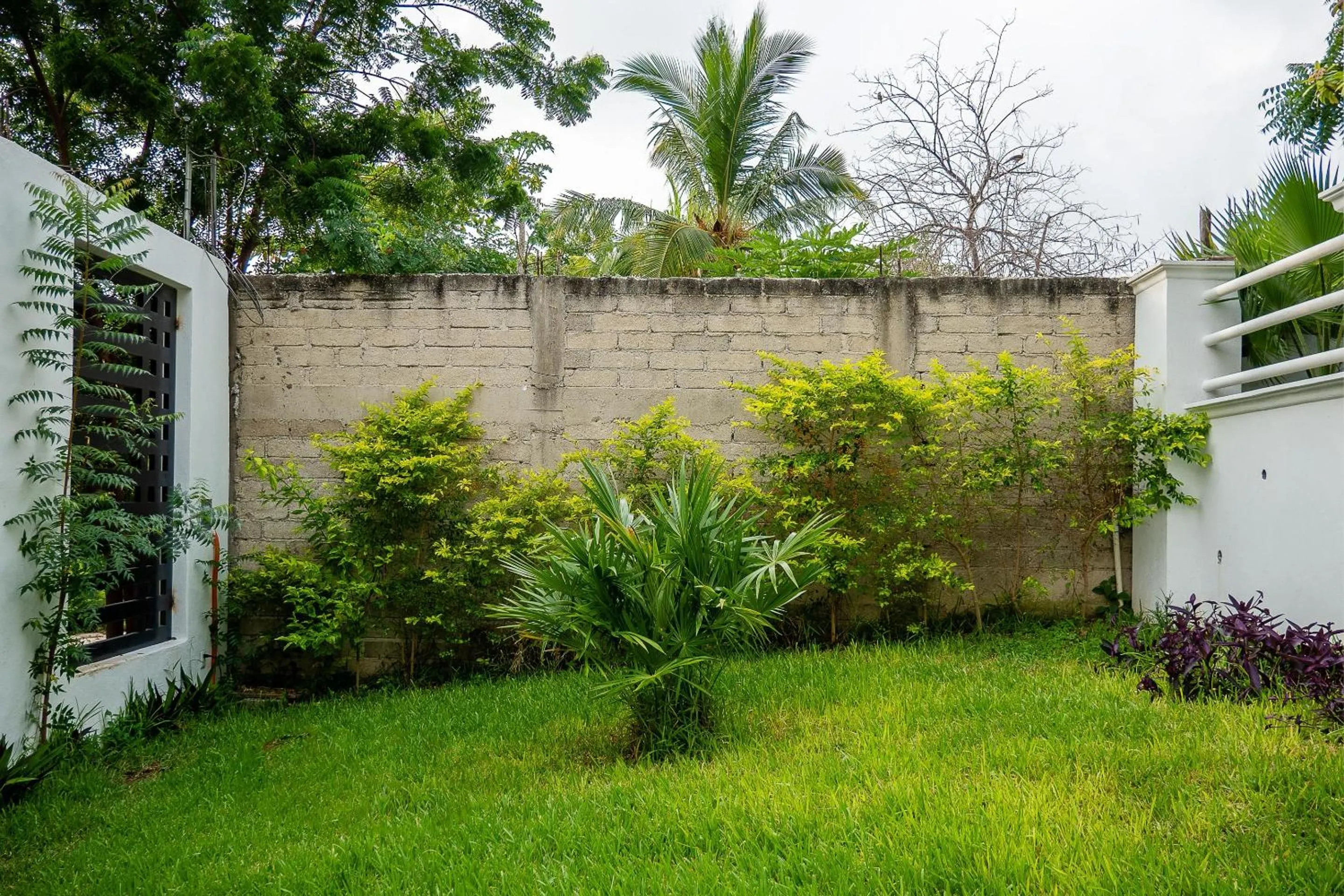 Garden in OYO Hotel Posada San Vicente, Huatulco