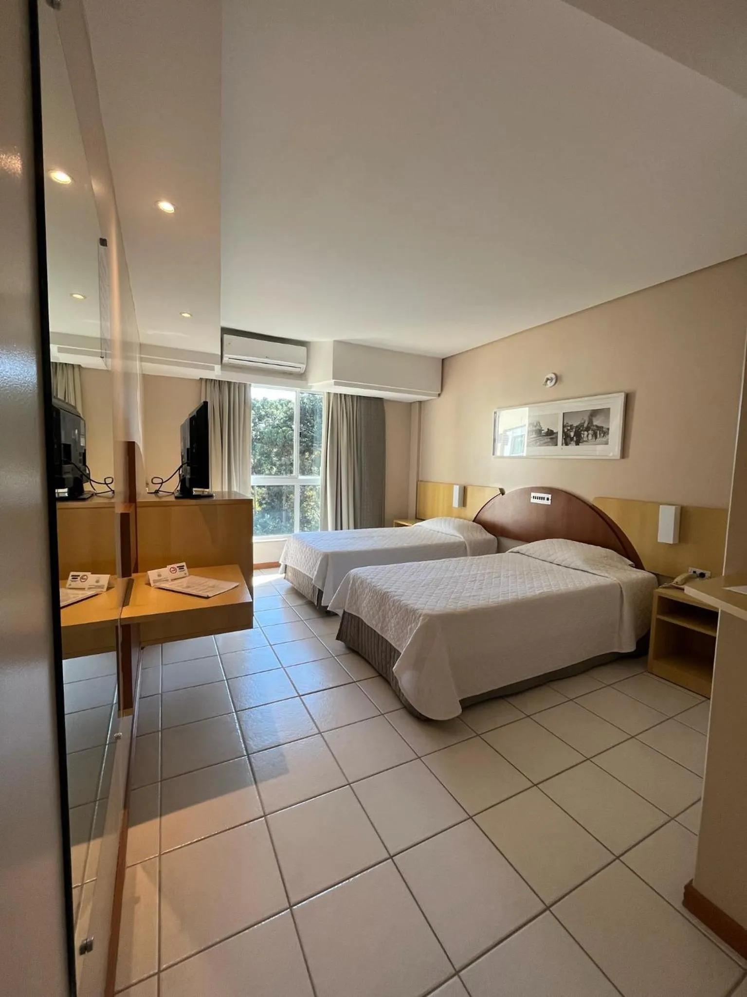 Bed in Hotel Aliança Express