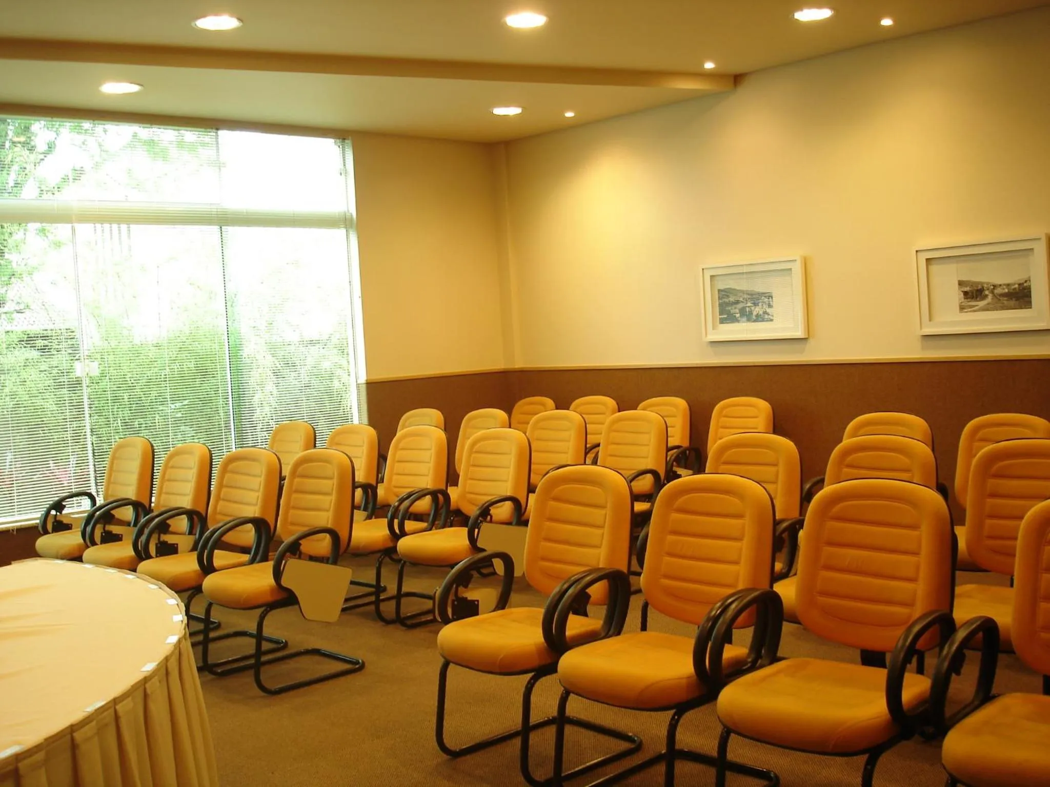 Meeting/conference room in Hotel Aliança Express
