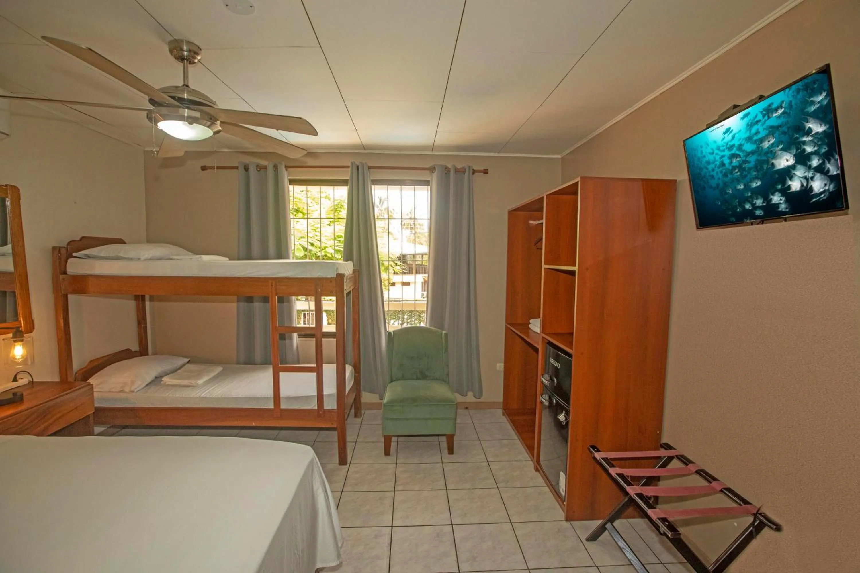 Photo of the whole room, Bed in Hotel Laura's House