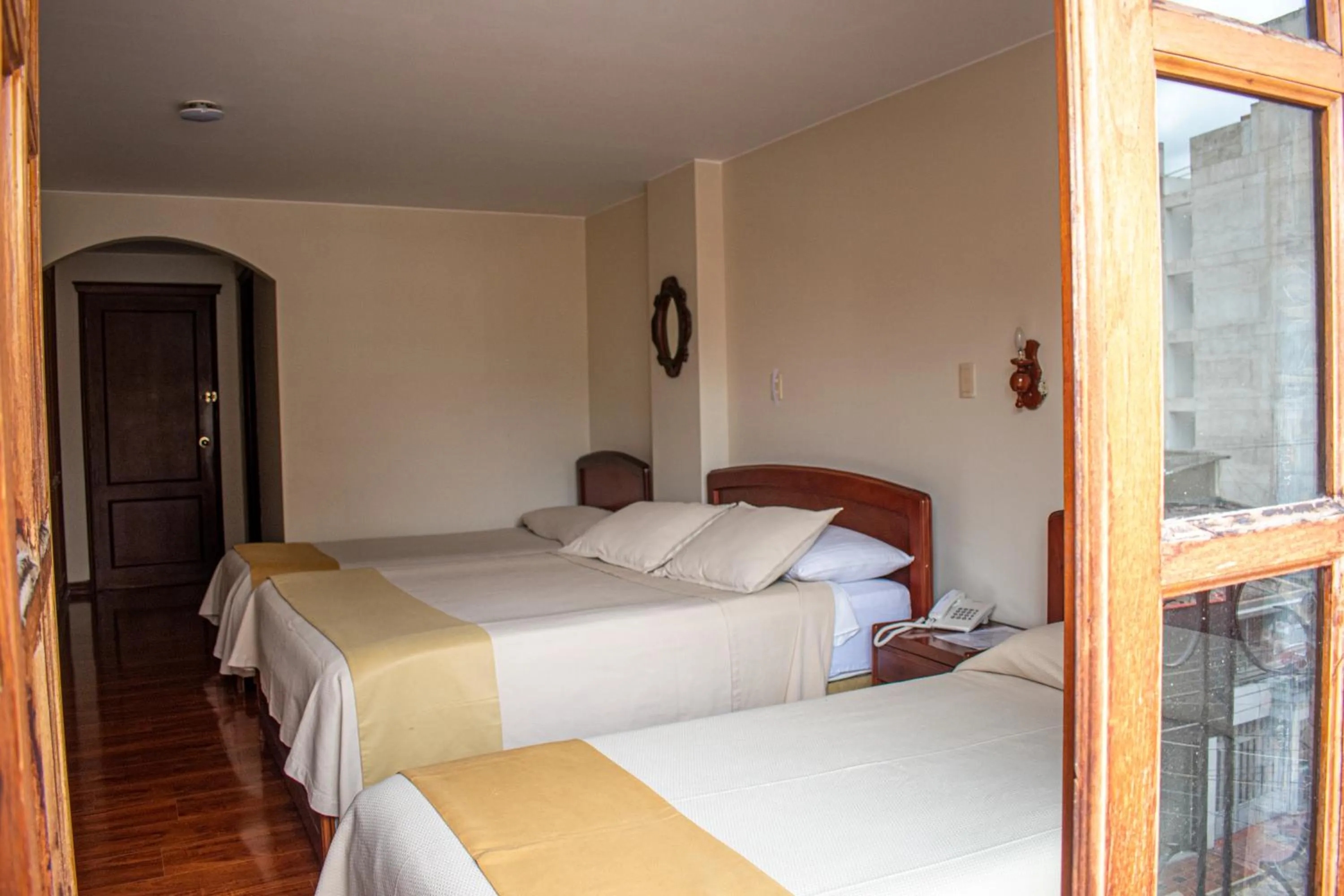 Bed in Hotel Dinastia Real