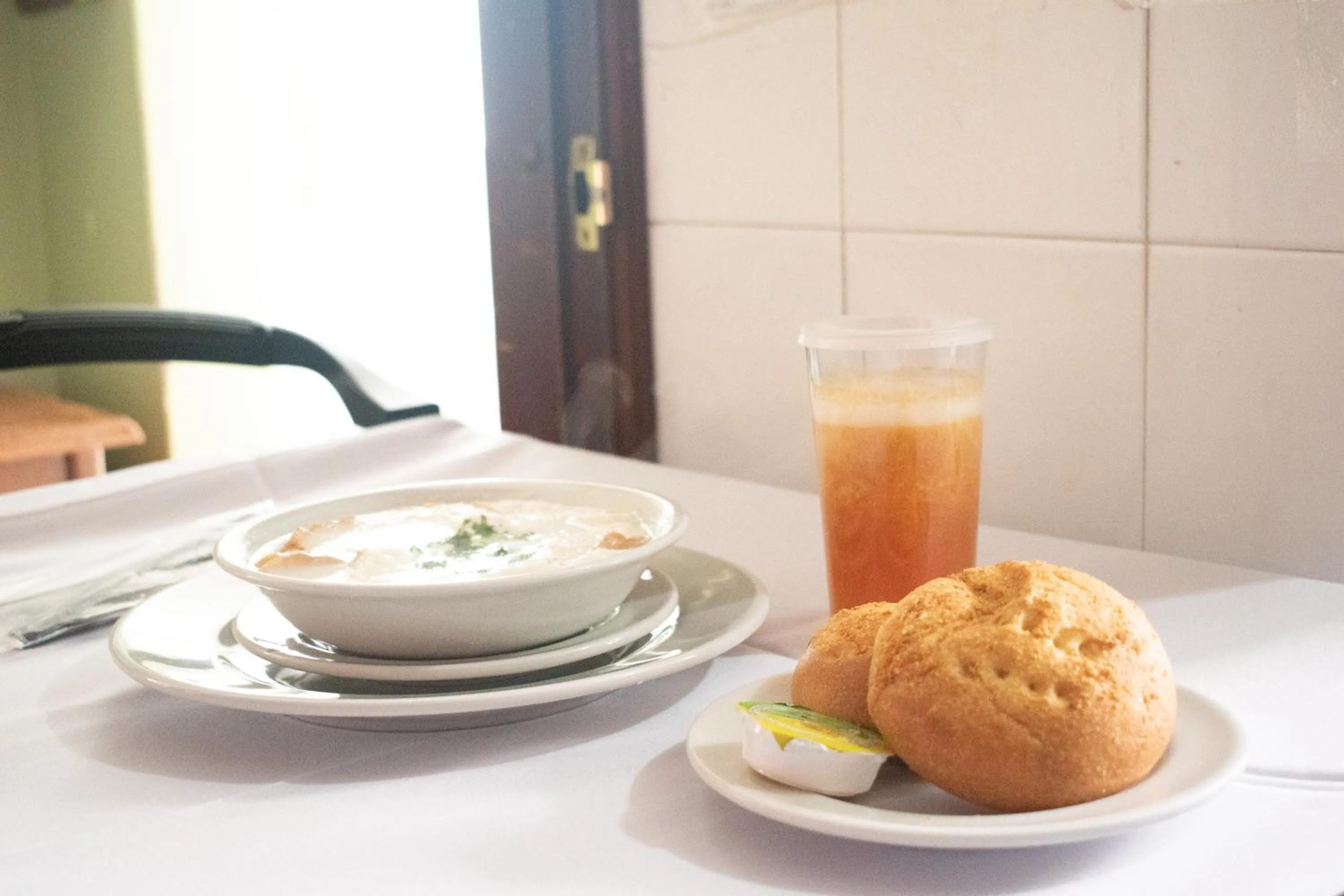 Food in Hotel Dinastia Real