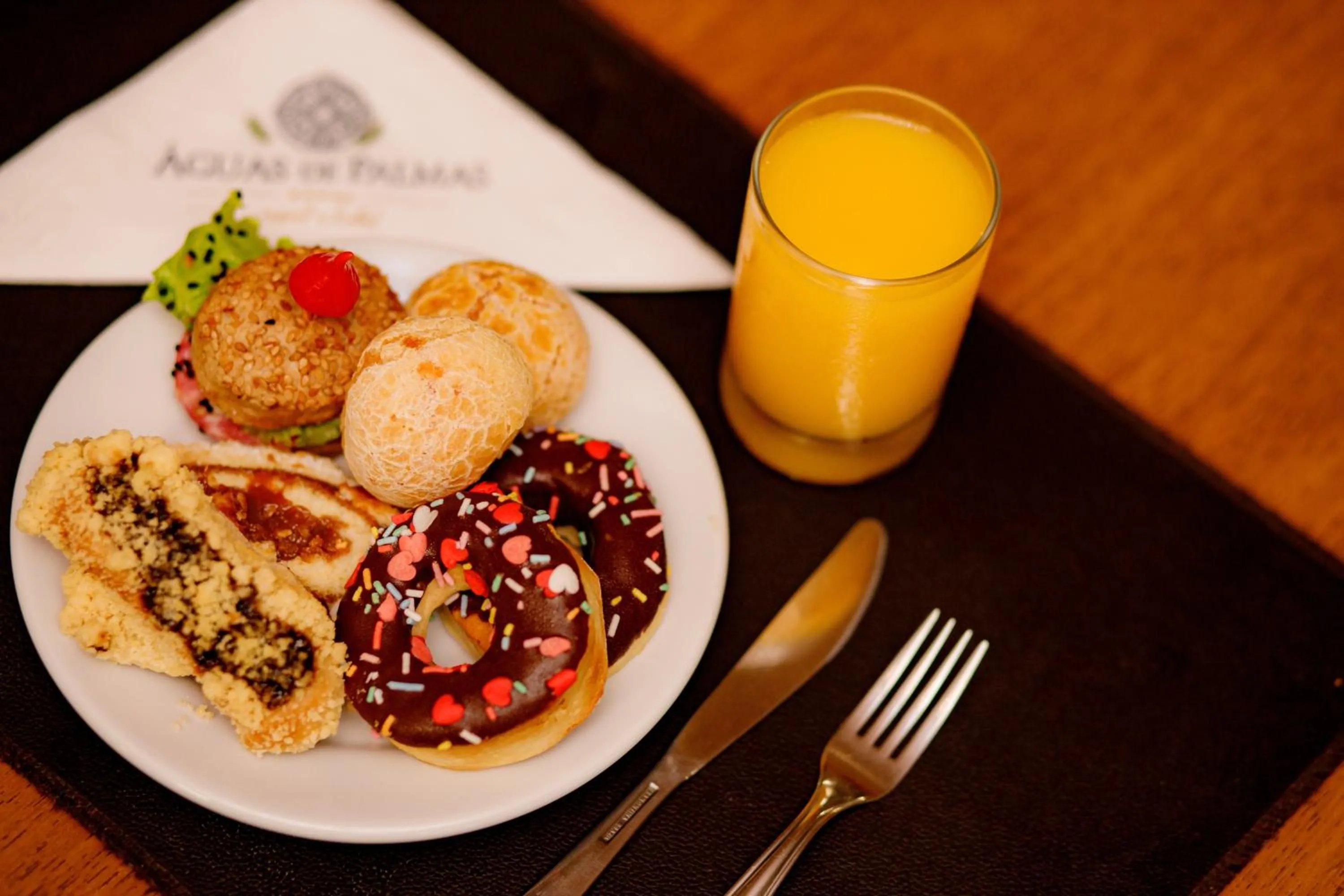 Restaurant/places to eat in Águas de Palmas Resort