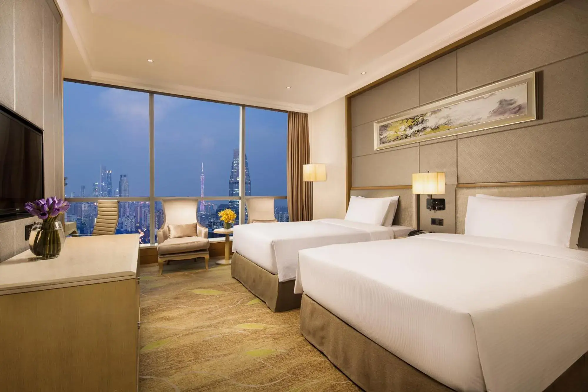 Twin Room in DoubleTree by Hilton Guangzhou - Near Beijing Road Pedestrian Street Twin Room in DoubleTree by Hilton Guangzhou - Near Beijing Road Pedestrian Street