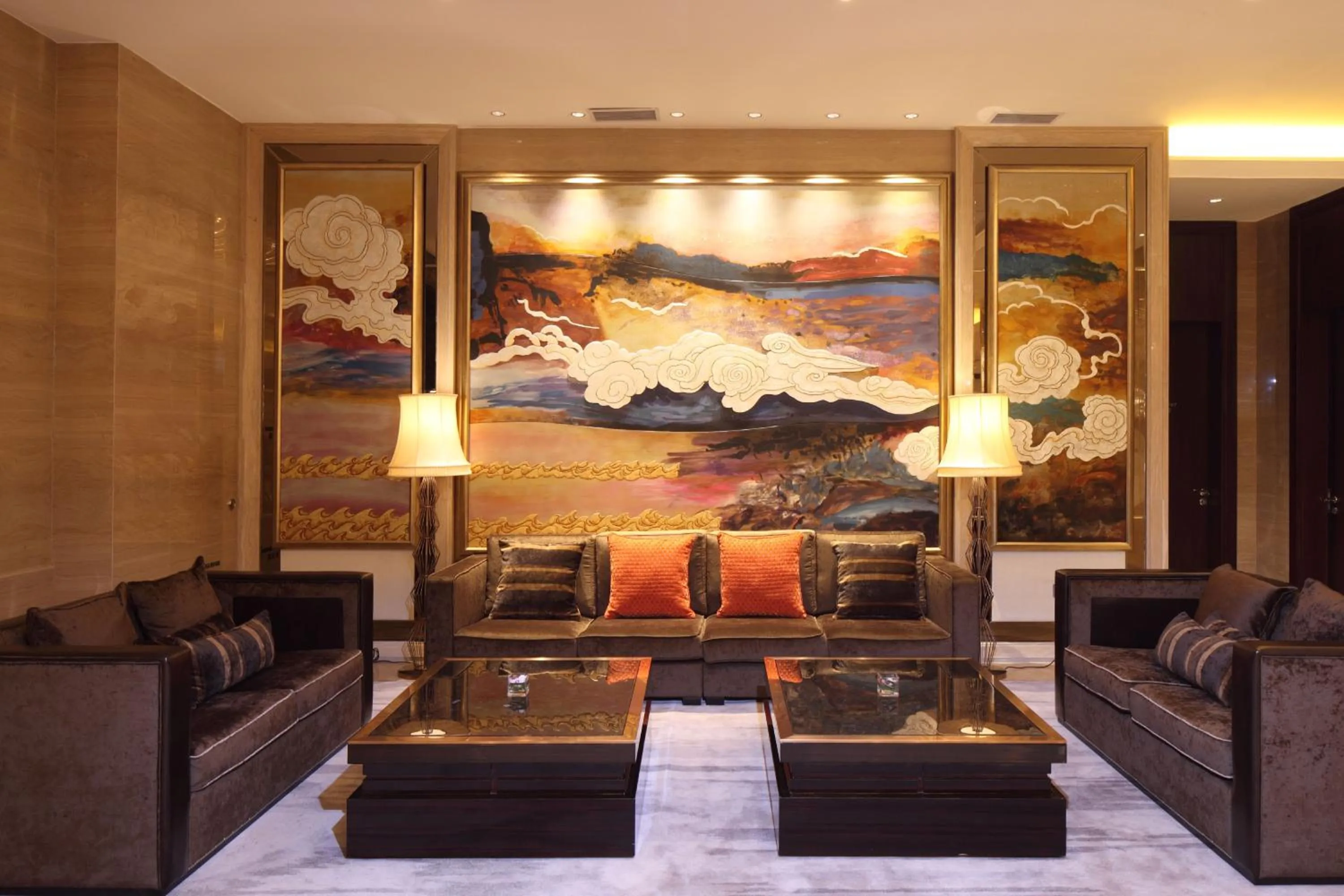 Lobby or reception in DoubleTree by Hilton Guangzhou - Near Beijing Road Pedestrian Street