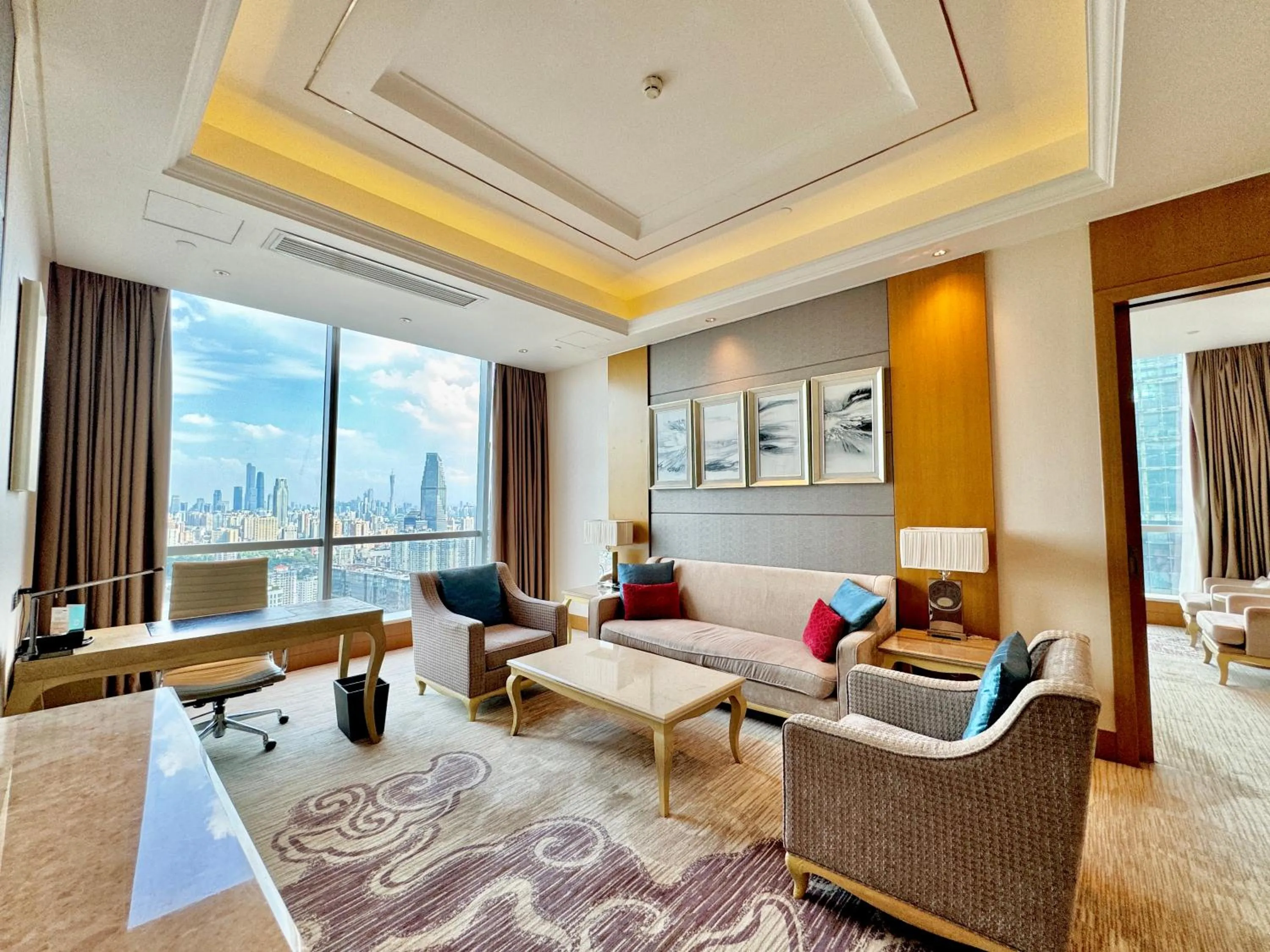 Living room in DoubleTree by Hilton Guangzhou - Near Beijing Road Pedestrian Street