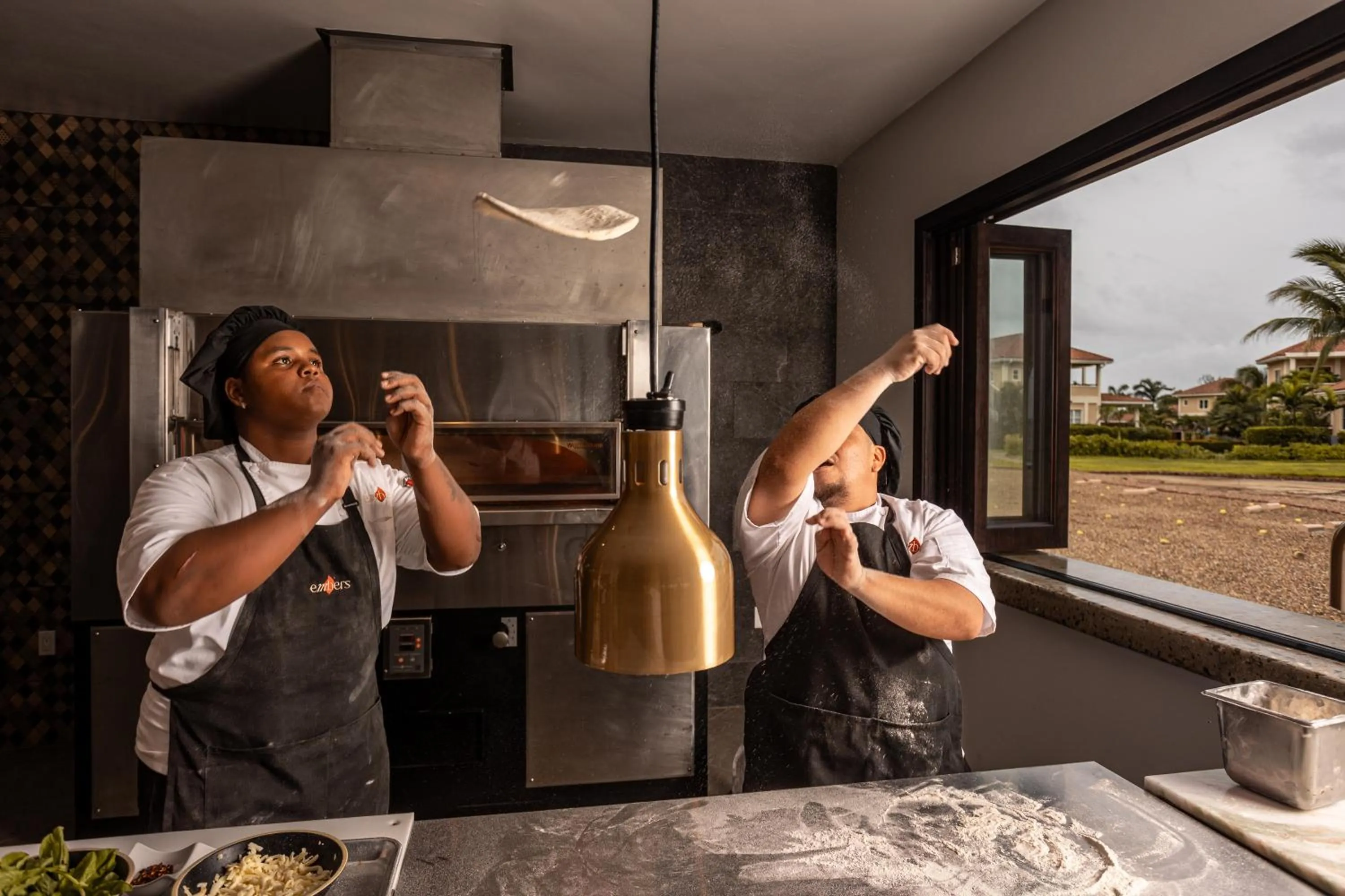 Restaurant/places to eat in Seiri del Mar