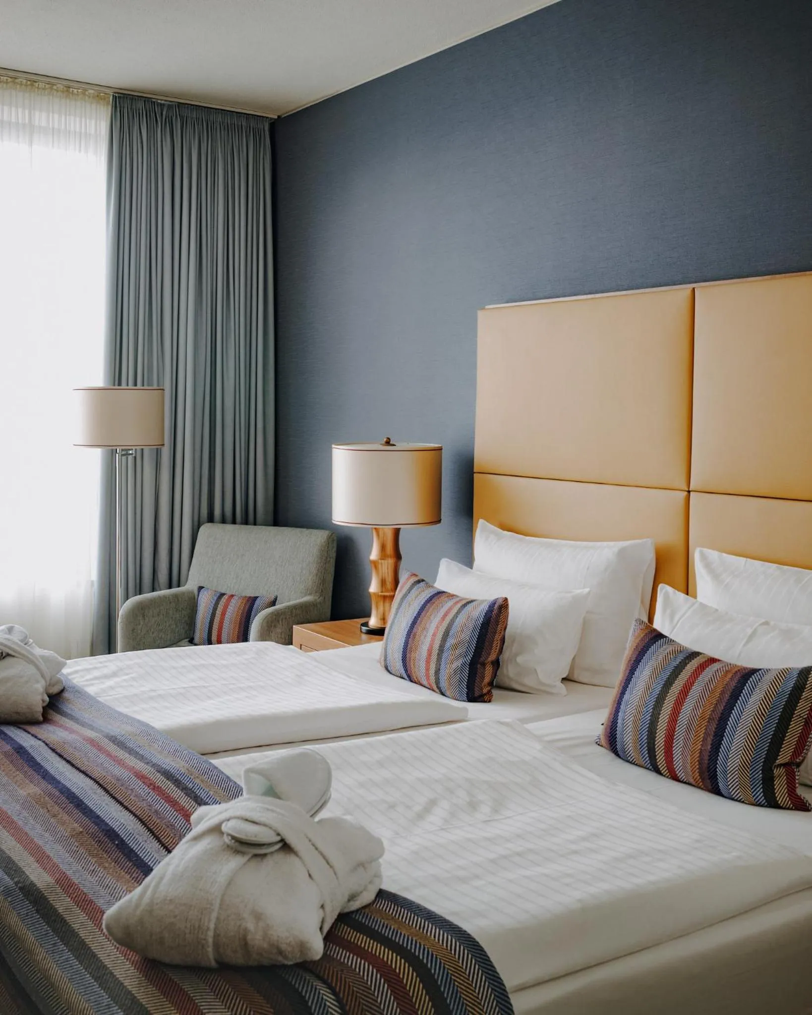 Photo of the whole room, Bed in AMERON Köln Hotel Regent