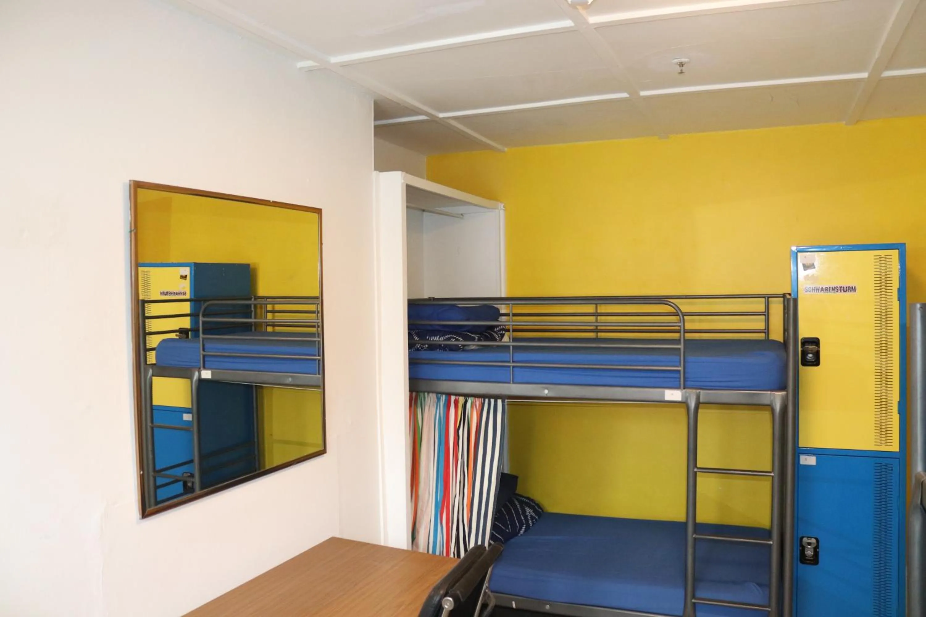 Bed in Original Backpackers