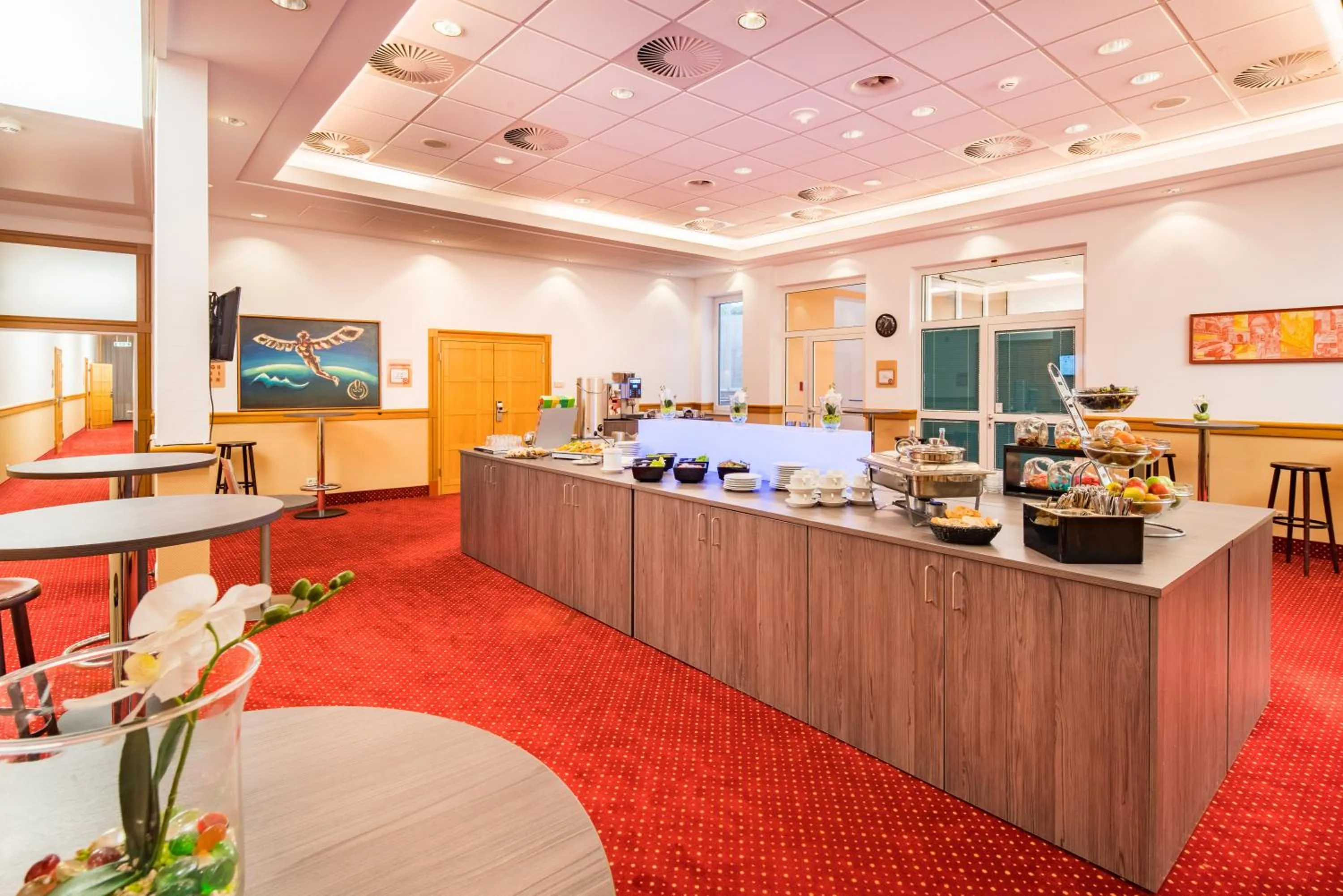 Buffet breakfast in Airways Hotels Frankfurt Airport West