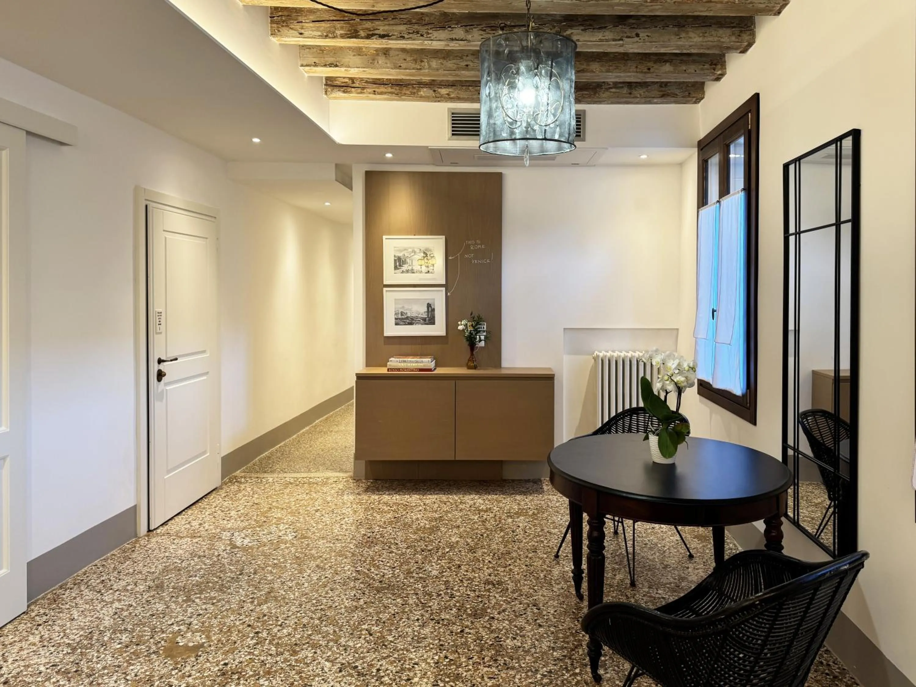 Communal lounge/ TV room in Palazzetto San Marco