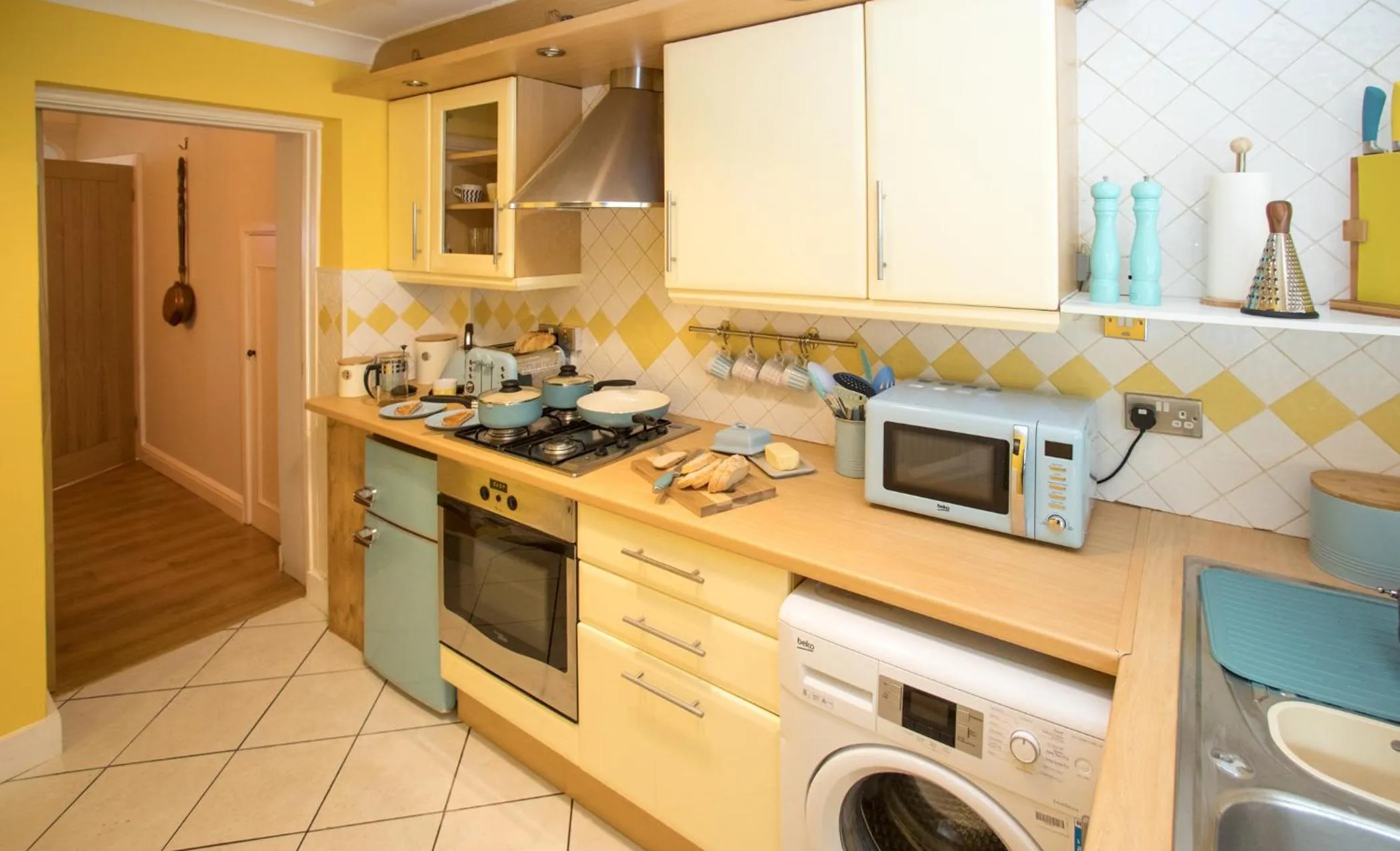 Kitchen or kitchenette in 43 BBEscapes