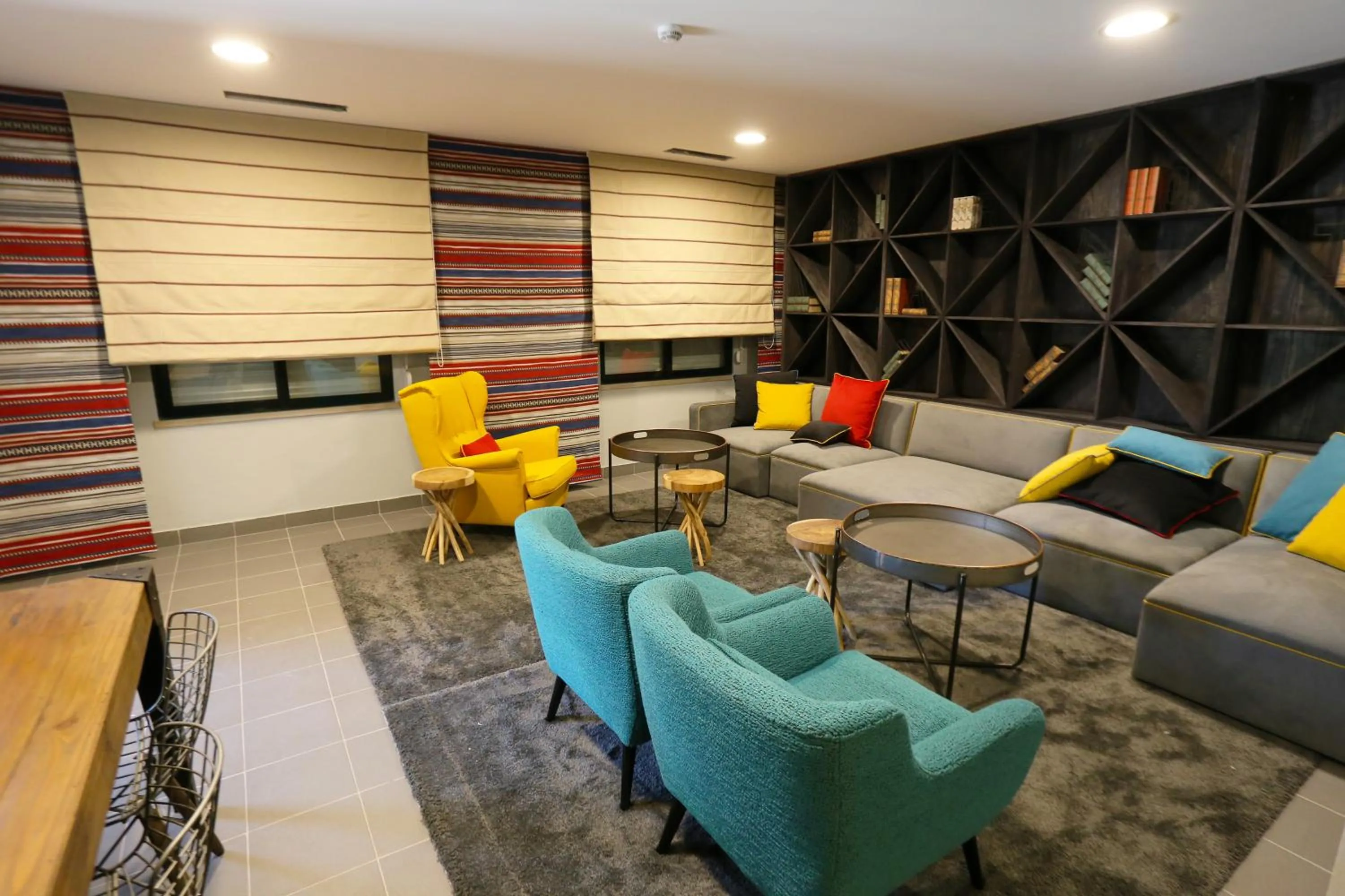 Living room in HI Setubal - Pousada de Juventude - CASA DO LARGO